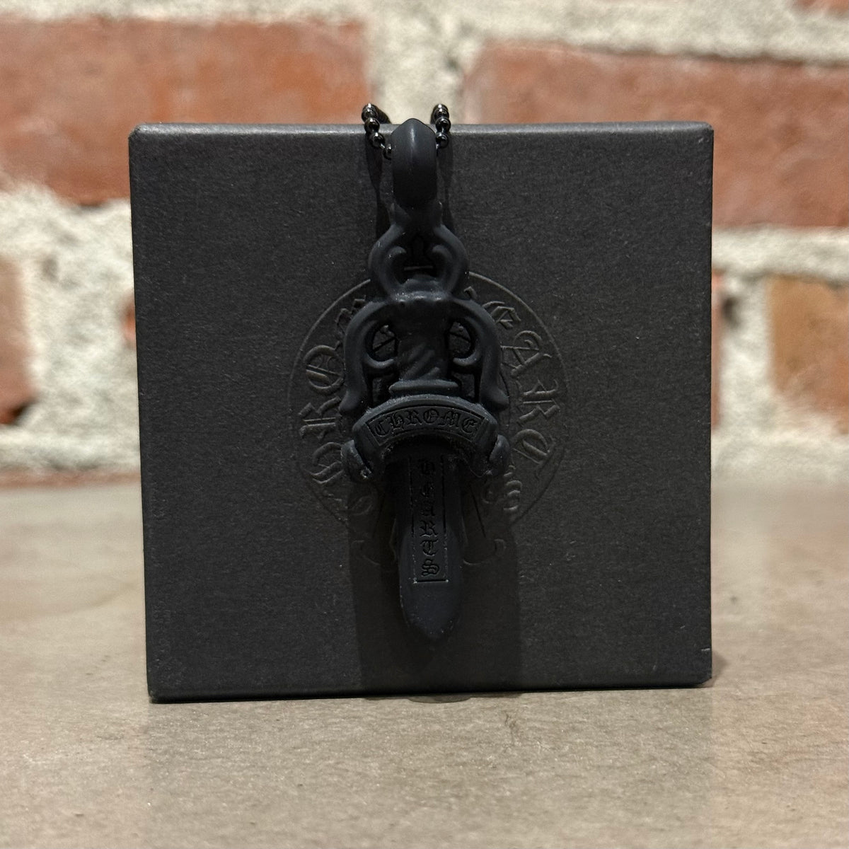 CHROME HEARTS SILICHROME DAGGER NECKLACE ’BLACK’