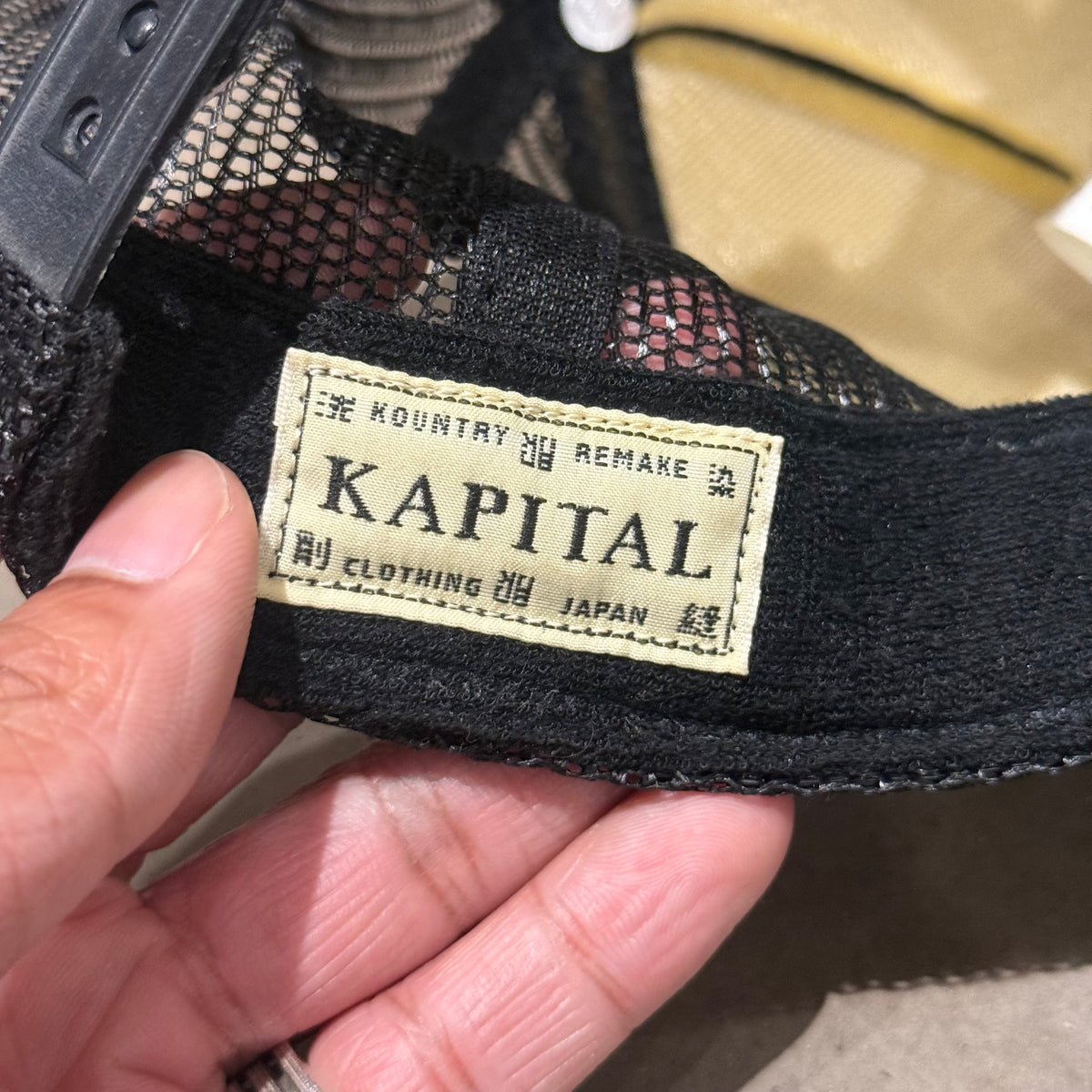 KAPITAL DENIM MEN LOVES CATS TRUCKER HAT ‘BLUE’