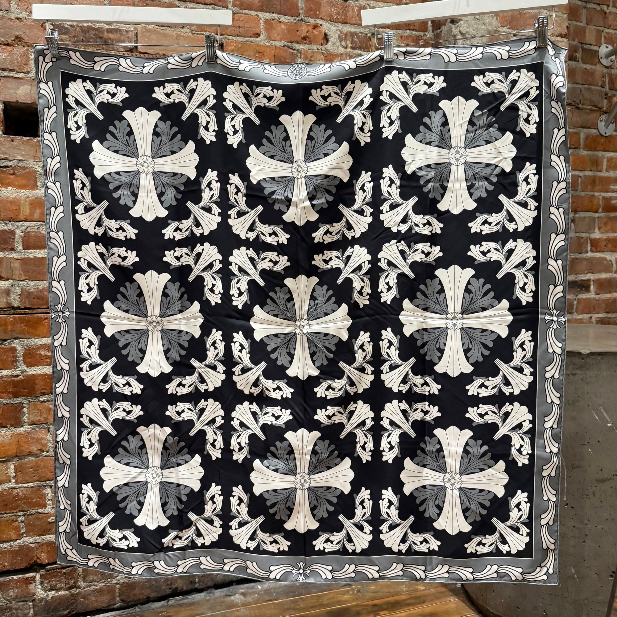 CHROME HEARTS CEILING SILK SCARF ‘BLACK’