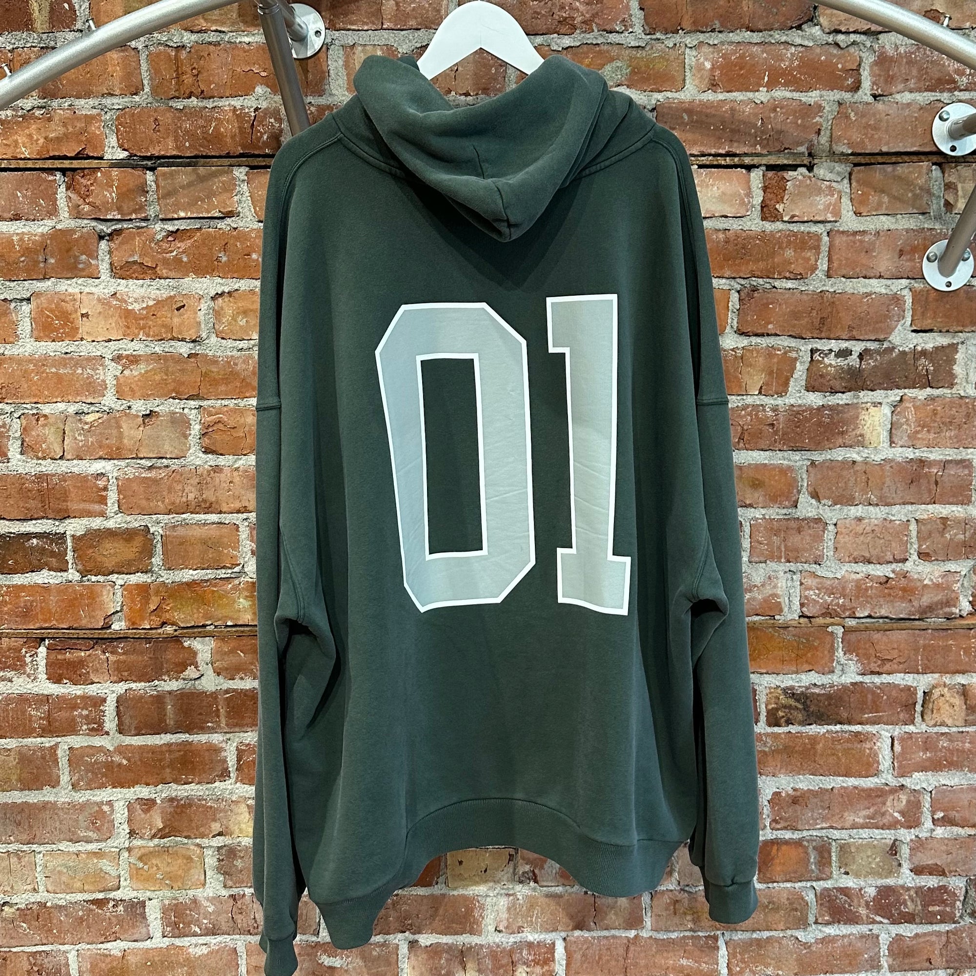 BALENCIAGA SS25 BASKETBALL LARGE FIT HOODIE ‘FOREST’