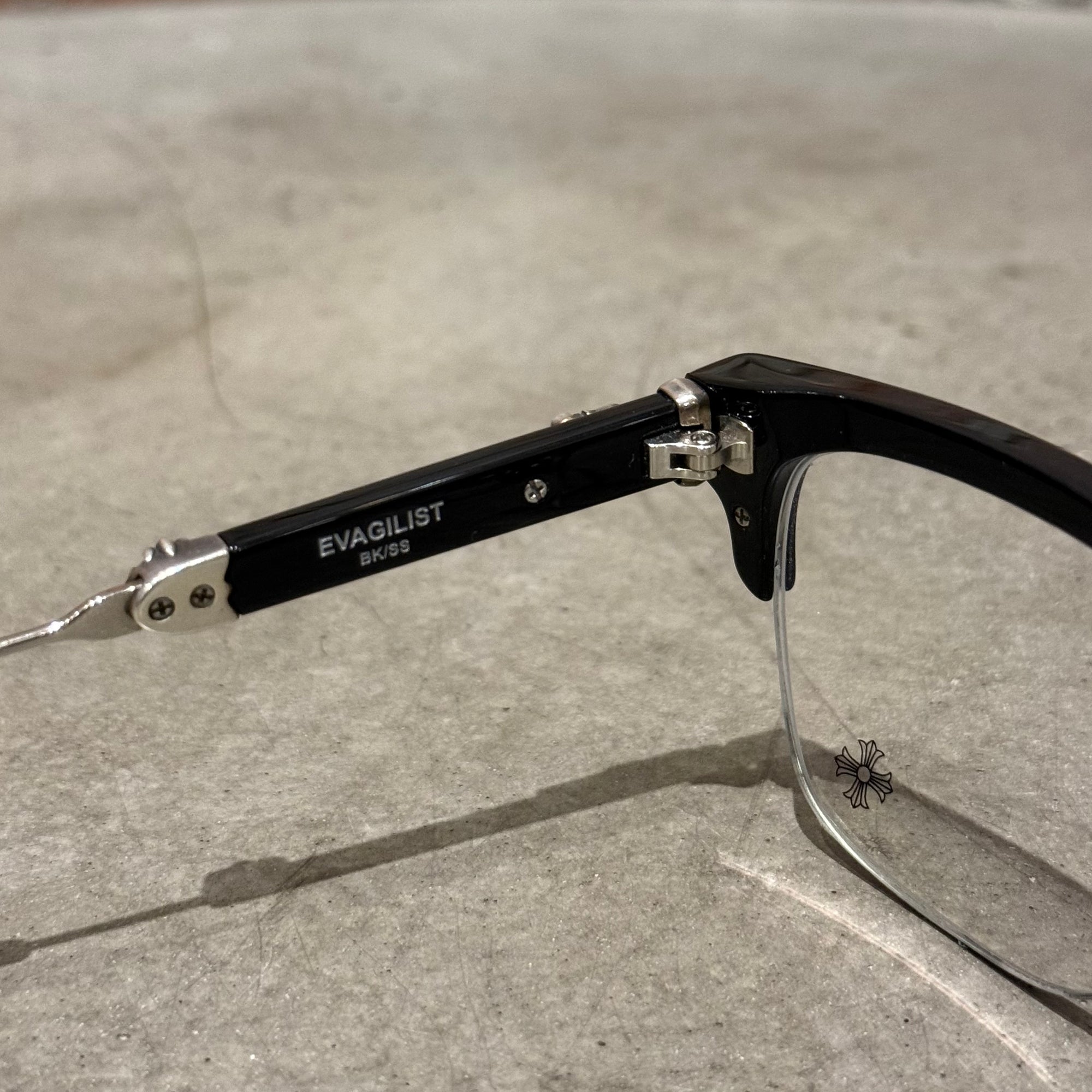 CHROME HEARTS EVAGILIST GLASSES ‘BLACK’