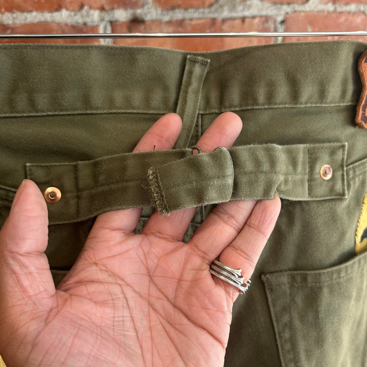 KAPITAL SMILEY PATCH MILITARY PANTS ‘SAGE’