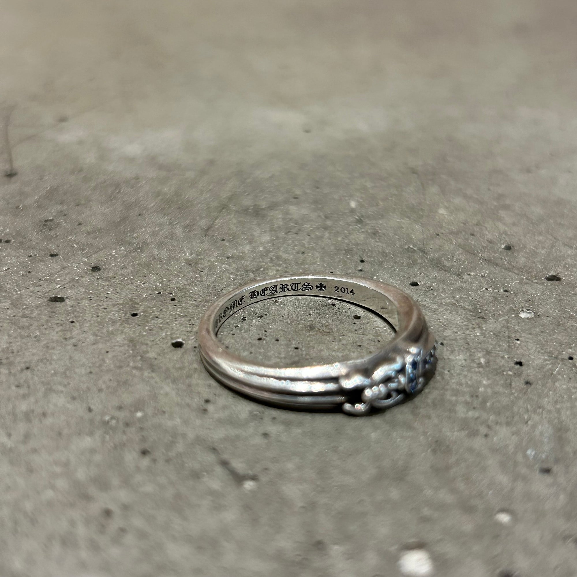 CHROME HEARTS SAPPHIRE BABY DAGGER RING 'SILVER'