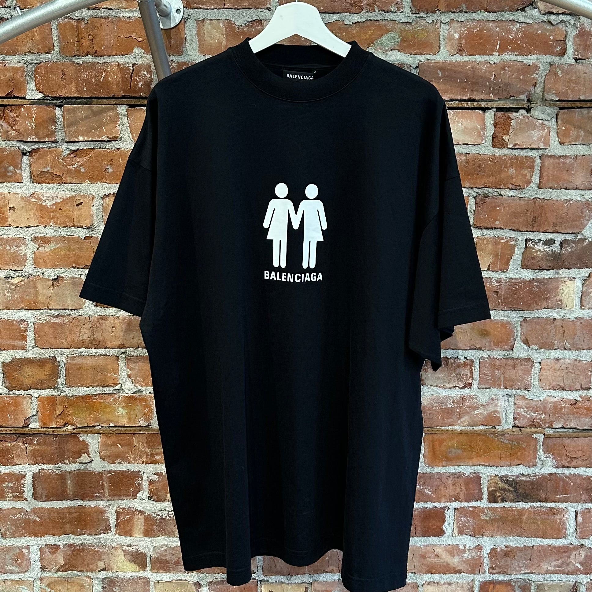 BALENCIAGA FW22 PRIDE OVERSIZED TEE ‘BLACK’