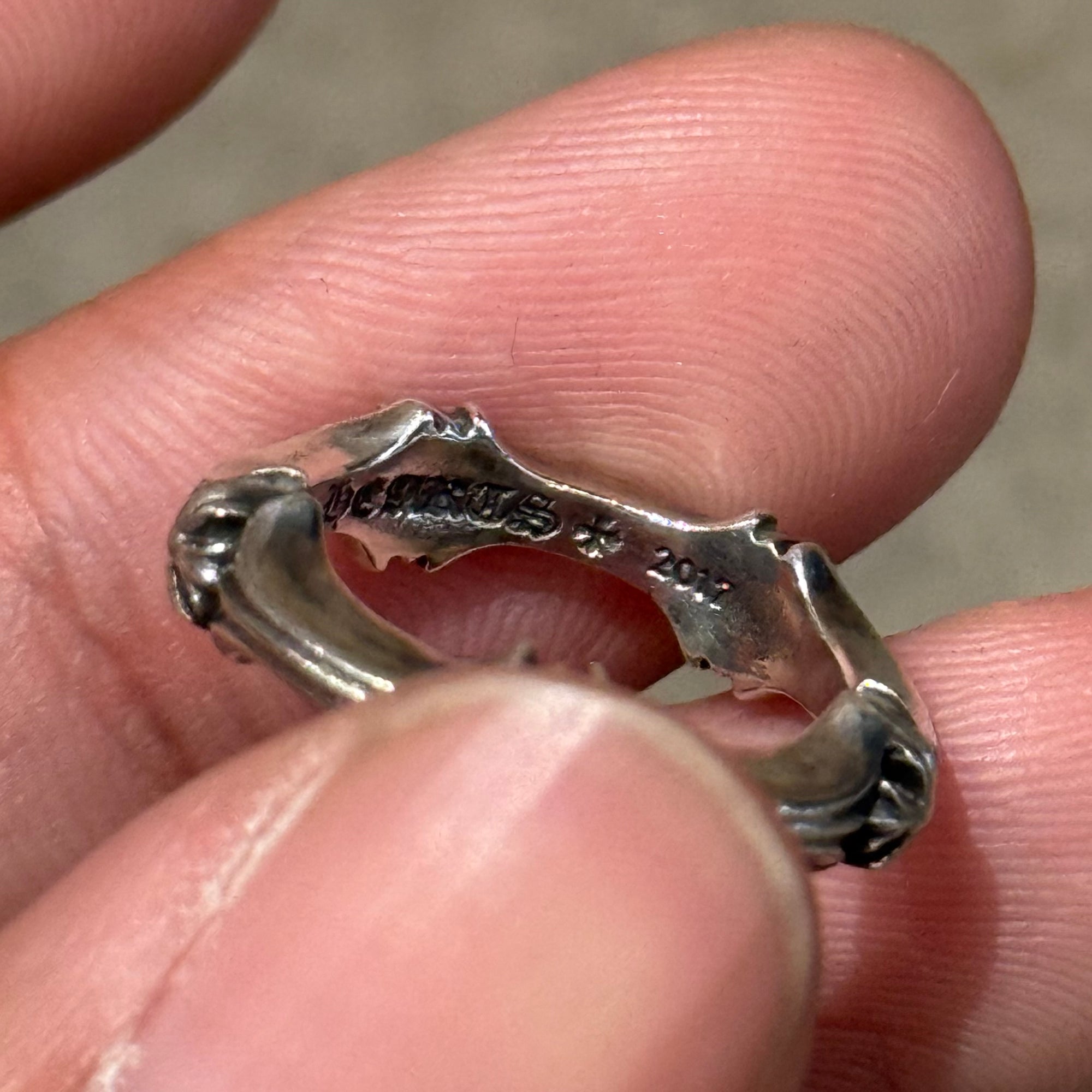 CHROME HEARTS PLUS &amp; BONE RING ‘SILVER’