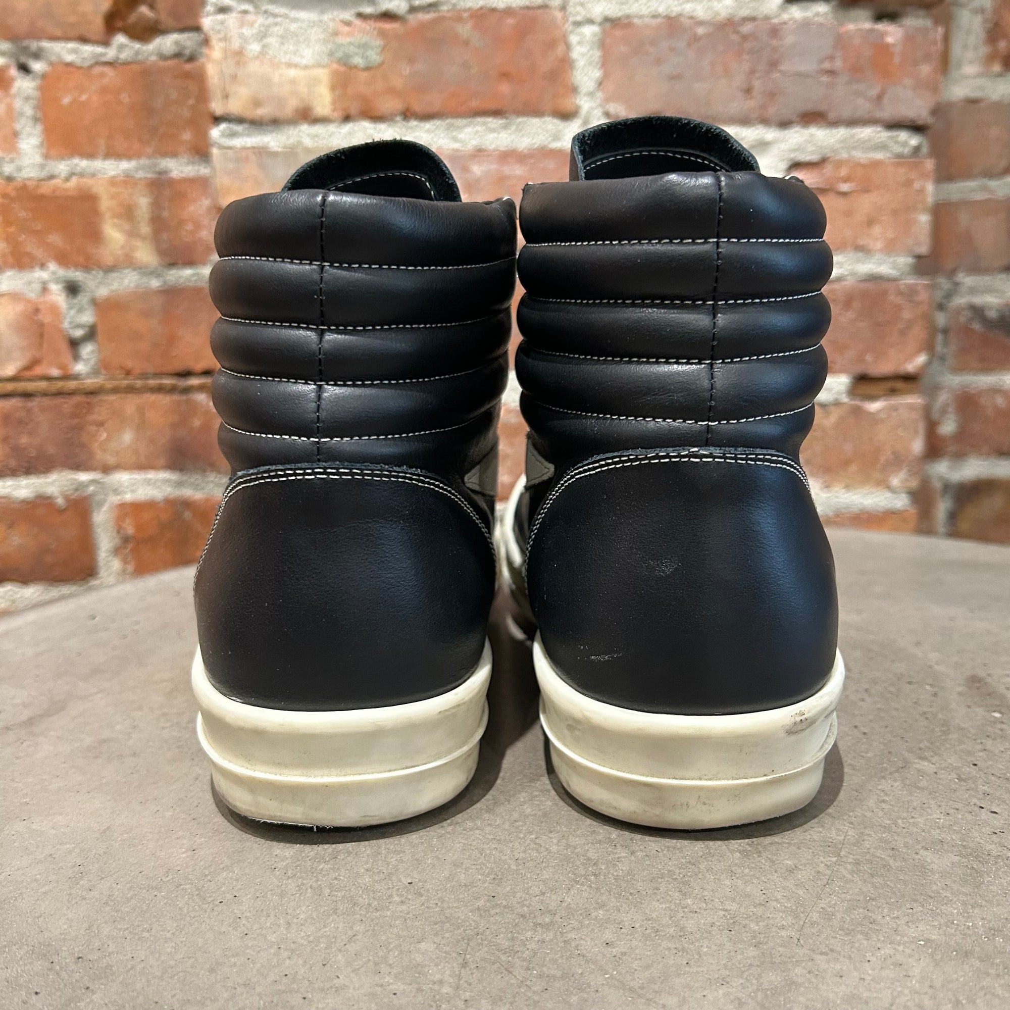 RICK OWENS MAINLINE LEATHER VINTAGE HIGH SNEAKERS ‘BLACK’