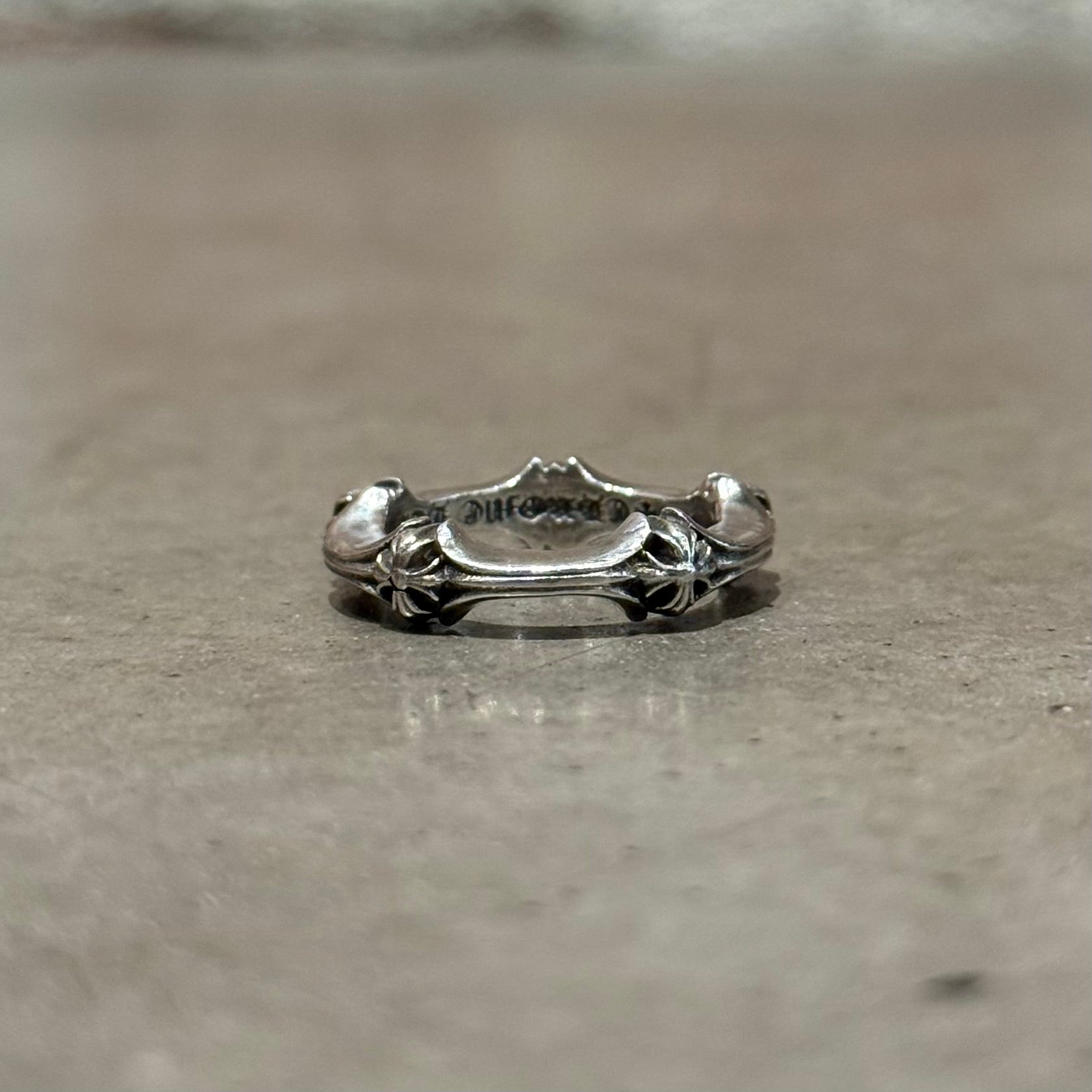 CHROME HEARTS PLUS &amp; BONE RING ‘SILVER’