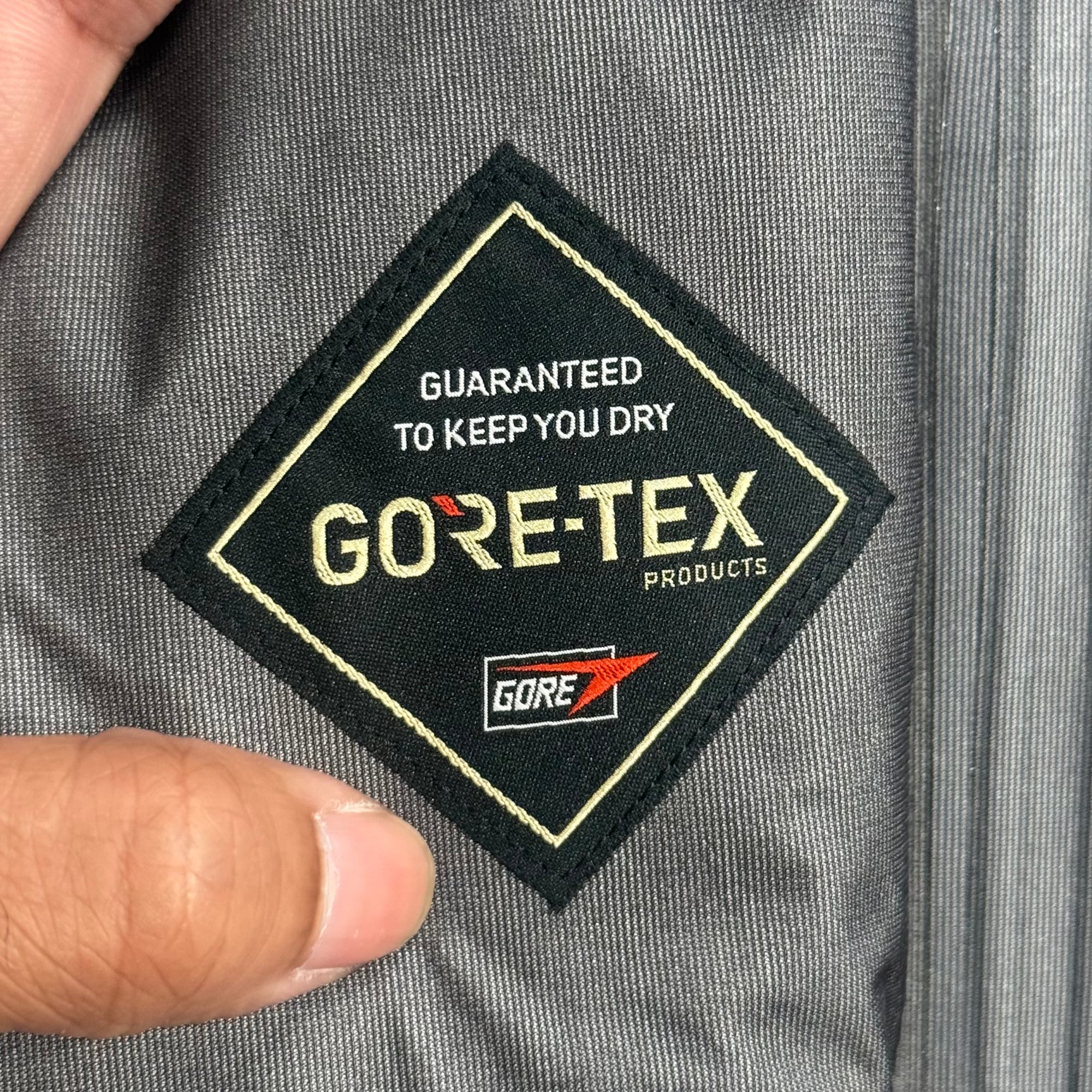 GOLDWIN GORE-TEX FLY AIR SHELL JACKET ‘BLACK’
