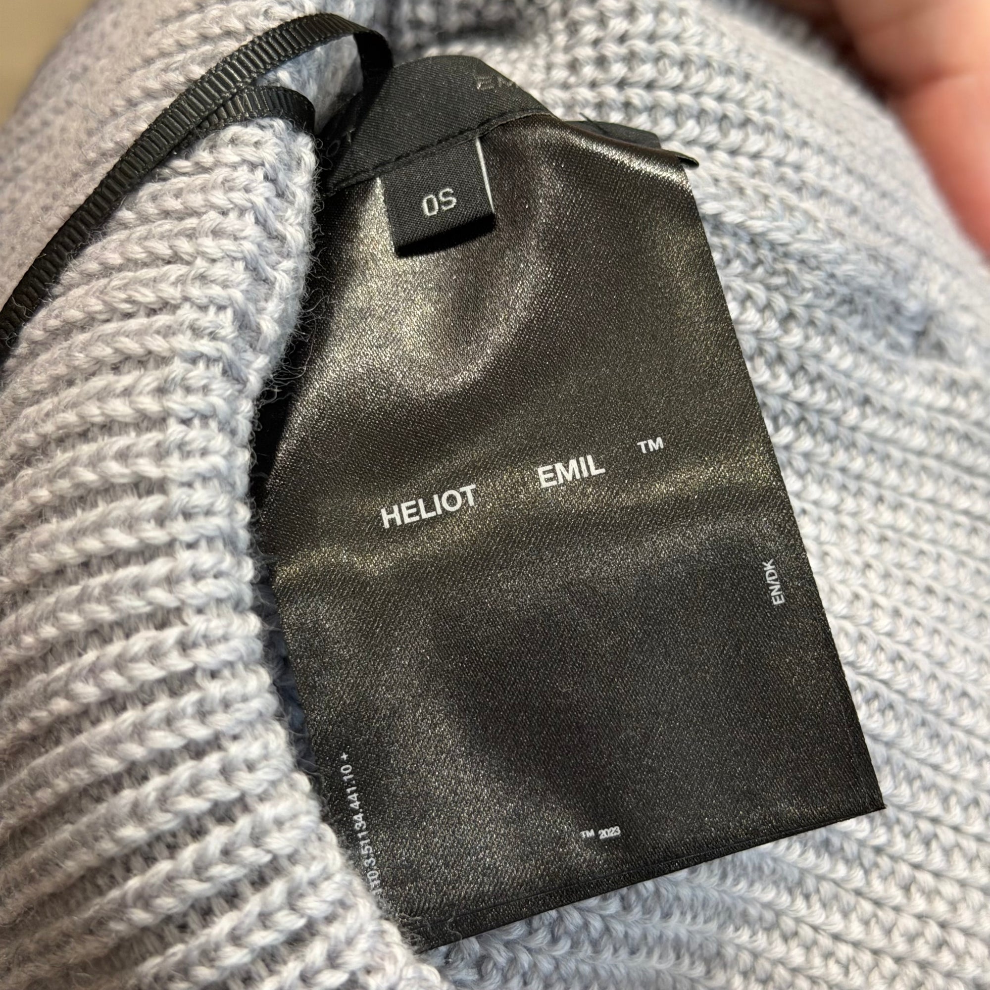 HELIOT EMIL METAL PLATE LOGO BEANIE ‘GRAY’