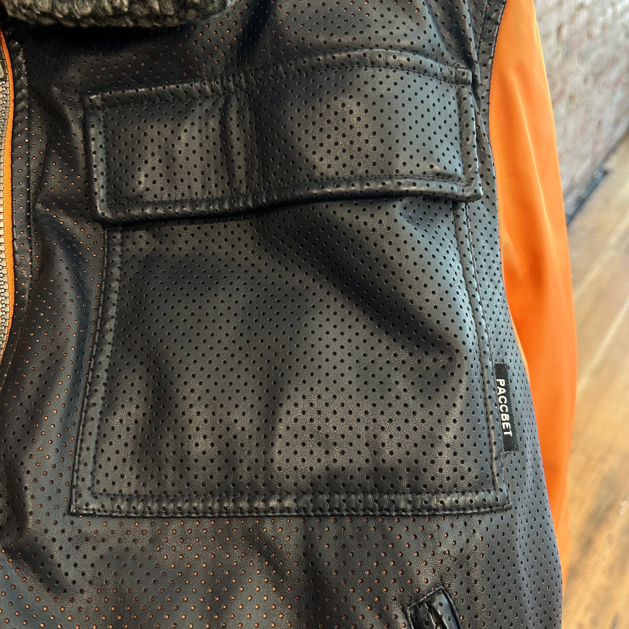 GOSHA PACCBET COLOR BLOCK BOMBER JACKET ‘ORANGE’