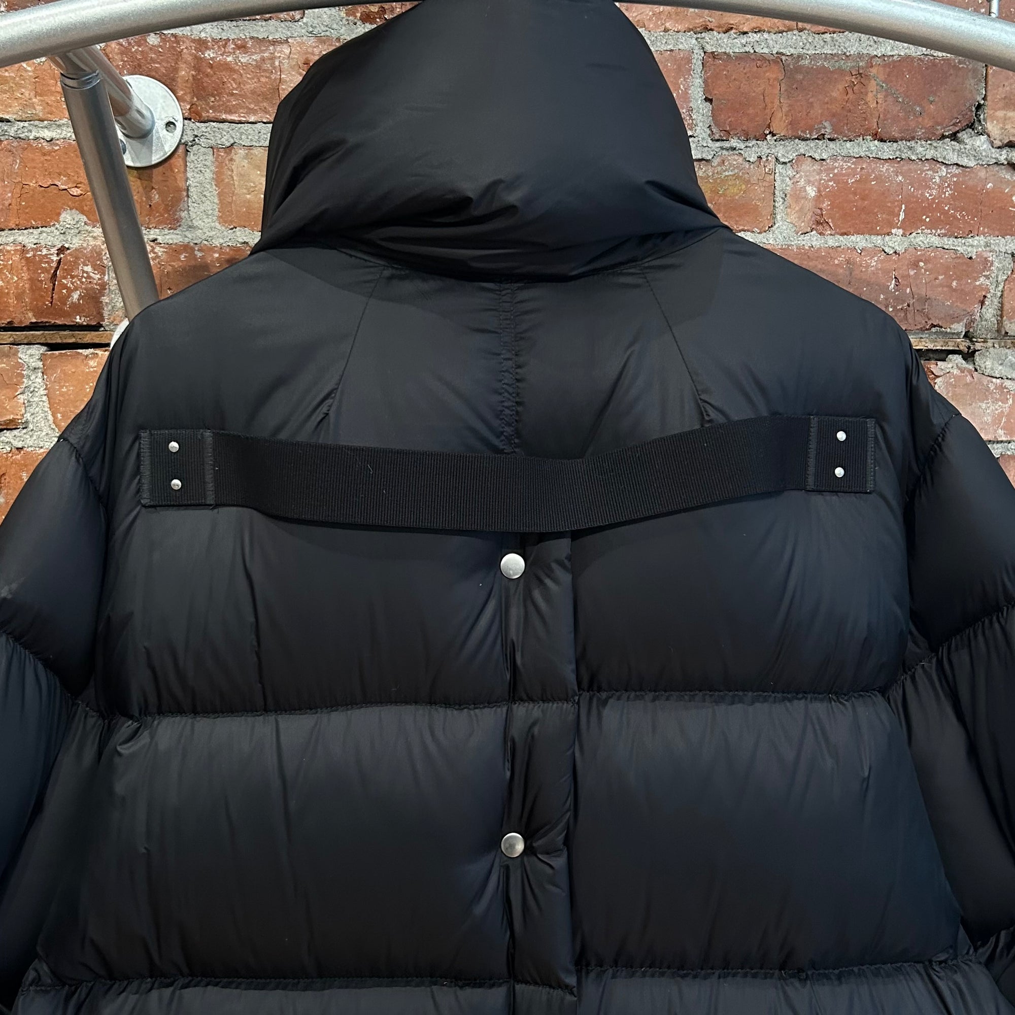 RICK OWENS FW22 STROBE MOUNTAIN DOWN JACKET ‘BLACK’
