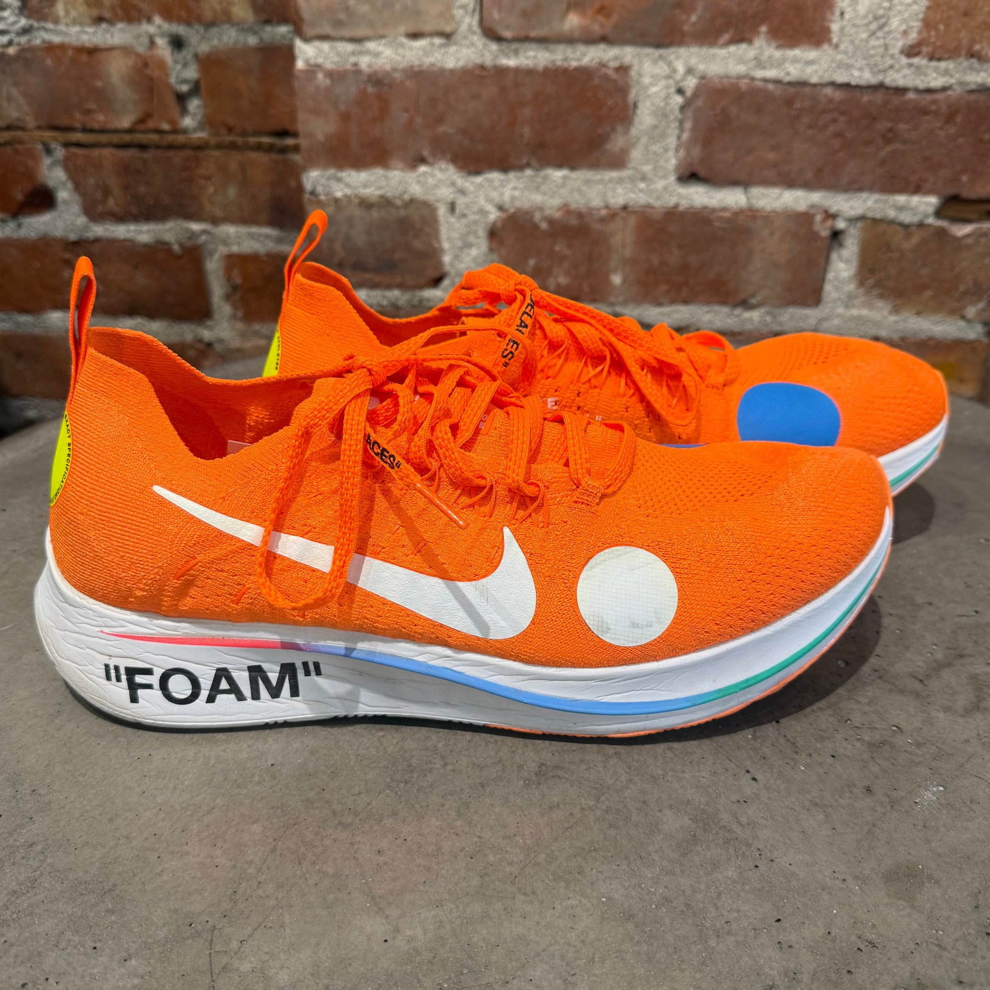 OFF WHITE X NIKE MERCURIAL ZOOM FLY SNEAKERS ‘ORANGE’