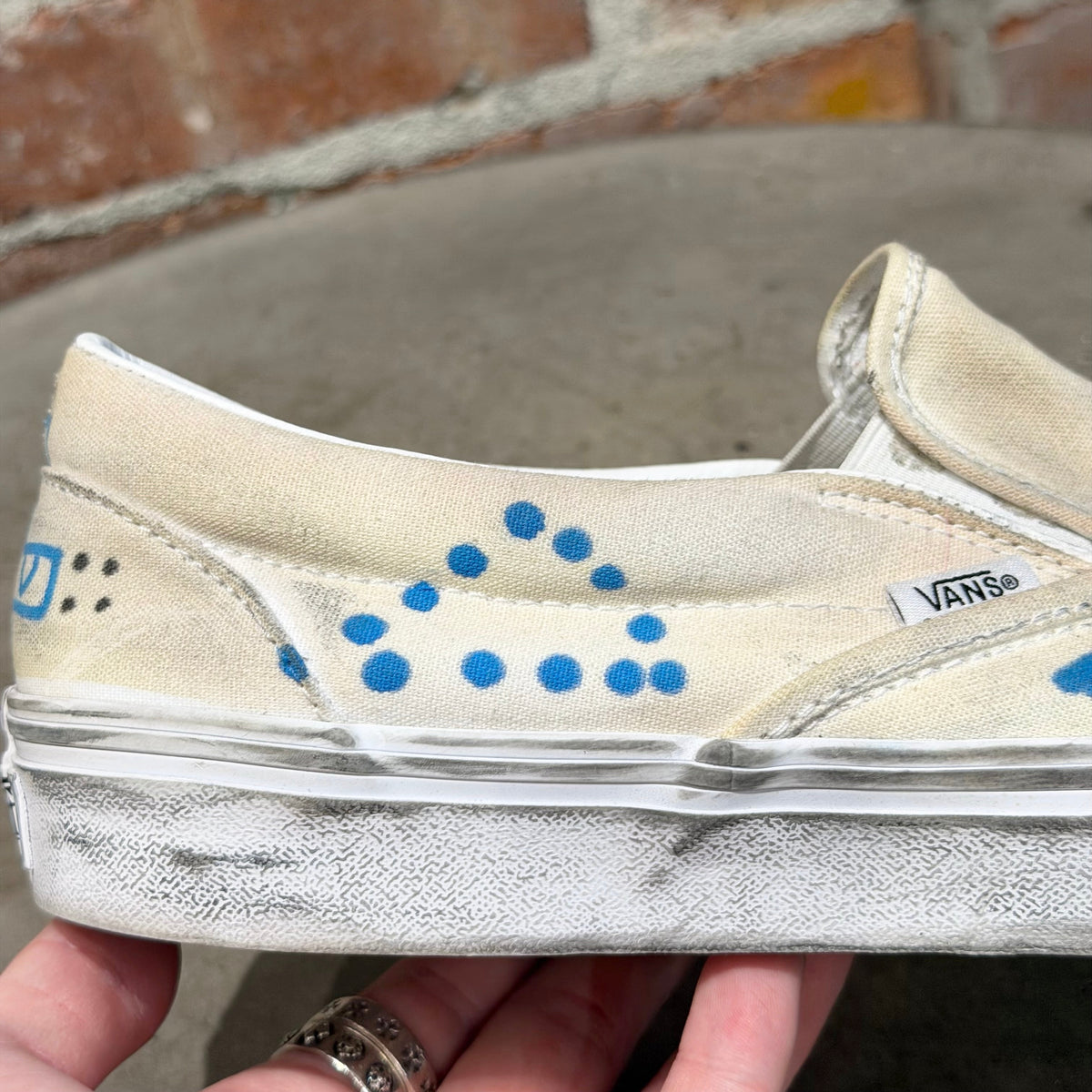 PALY HOLLYWOOD 1 OF 1 HAND PAINTED VANS SLIP ONS ‘WHITE’
