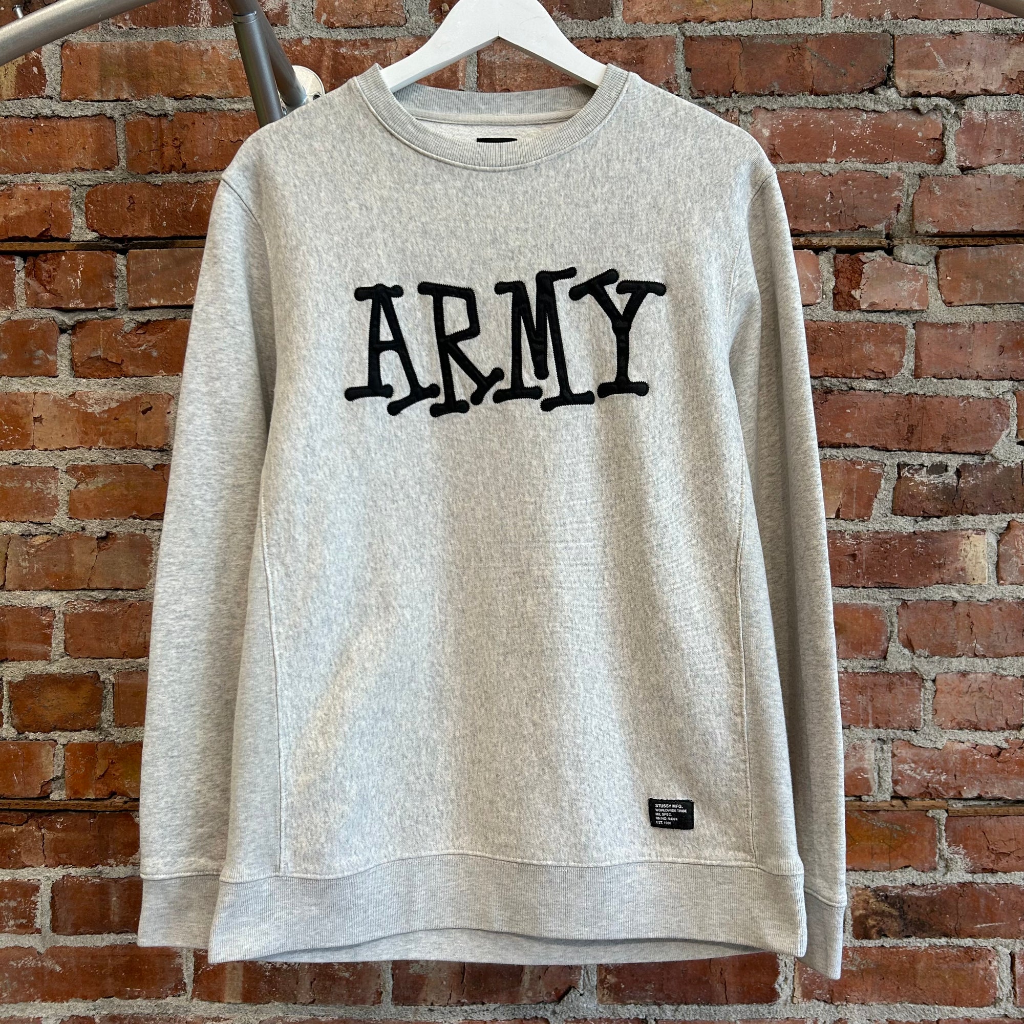 STUSSY VINTAGE ARMY CREWNECK ‘HEATHER GRAY’