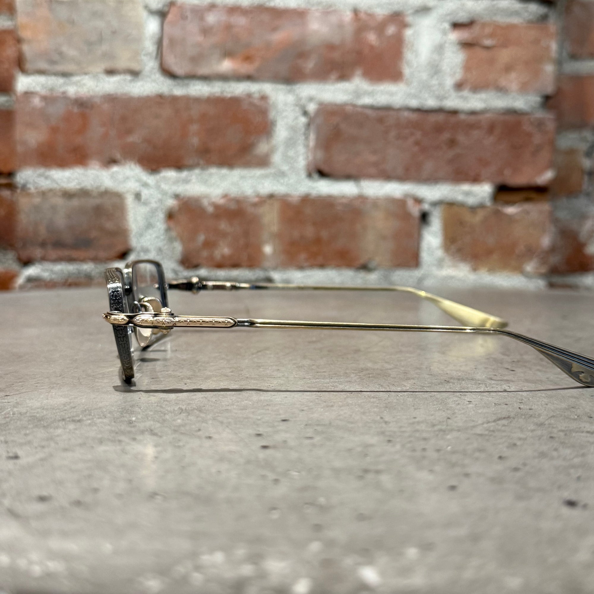 CHROME HEARTS BUCKLE RIDER GLASSES ‘BRASS’