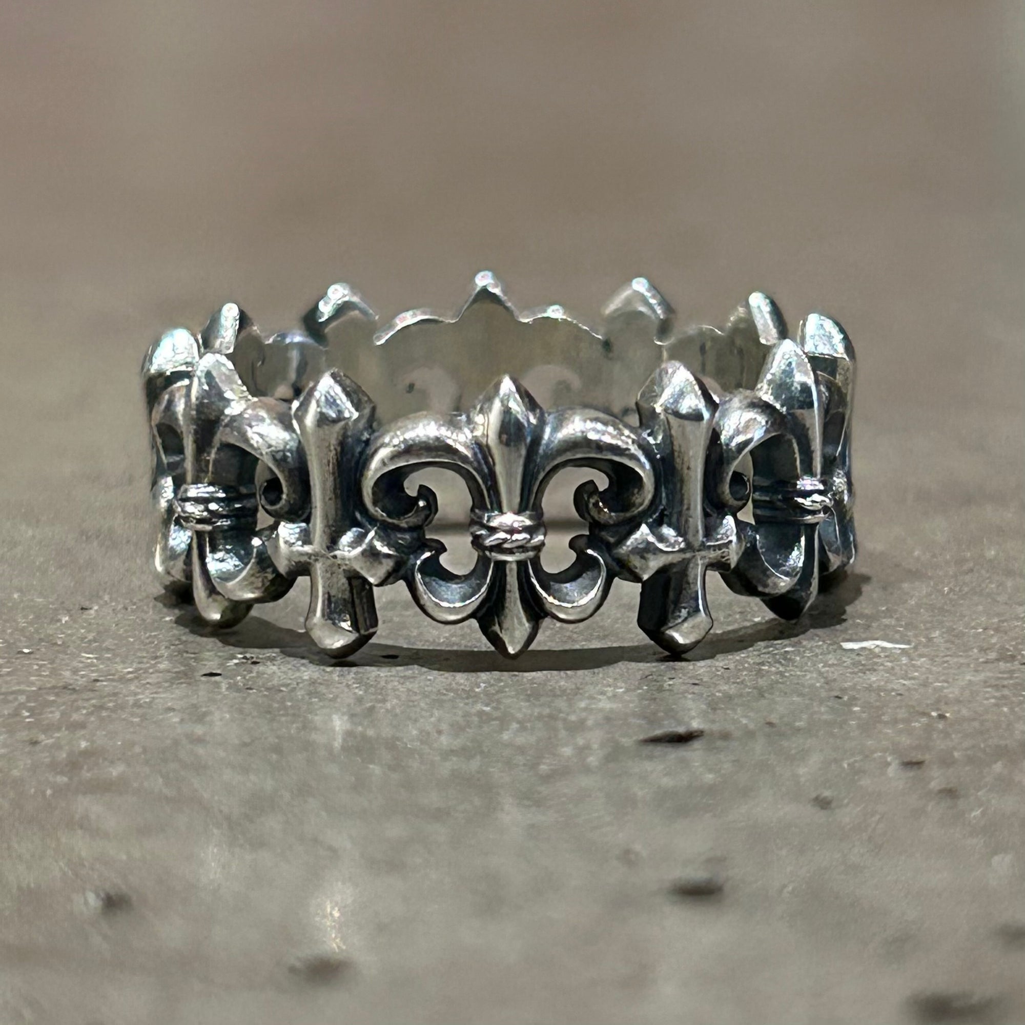 DEAL DESIGN NIGHT CROWN RING 'SILVER'