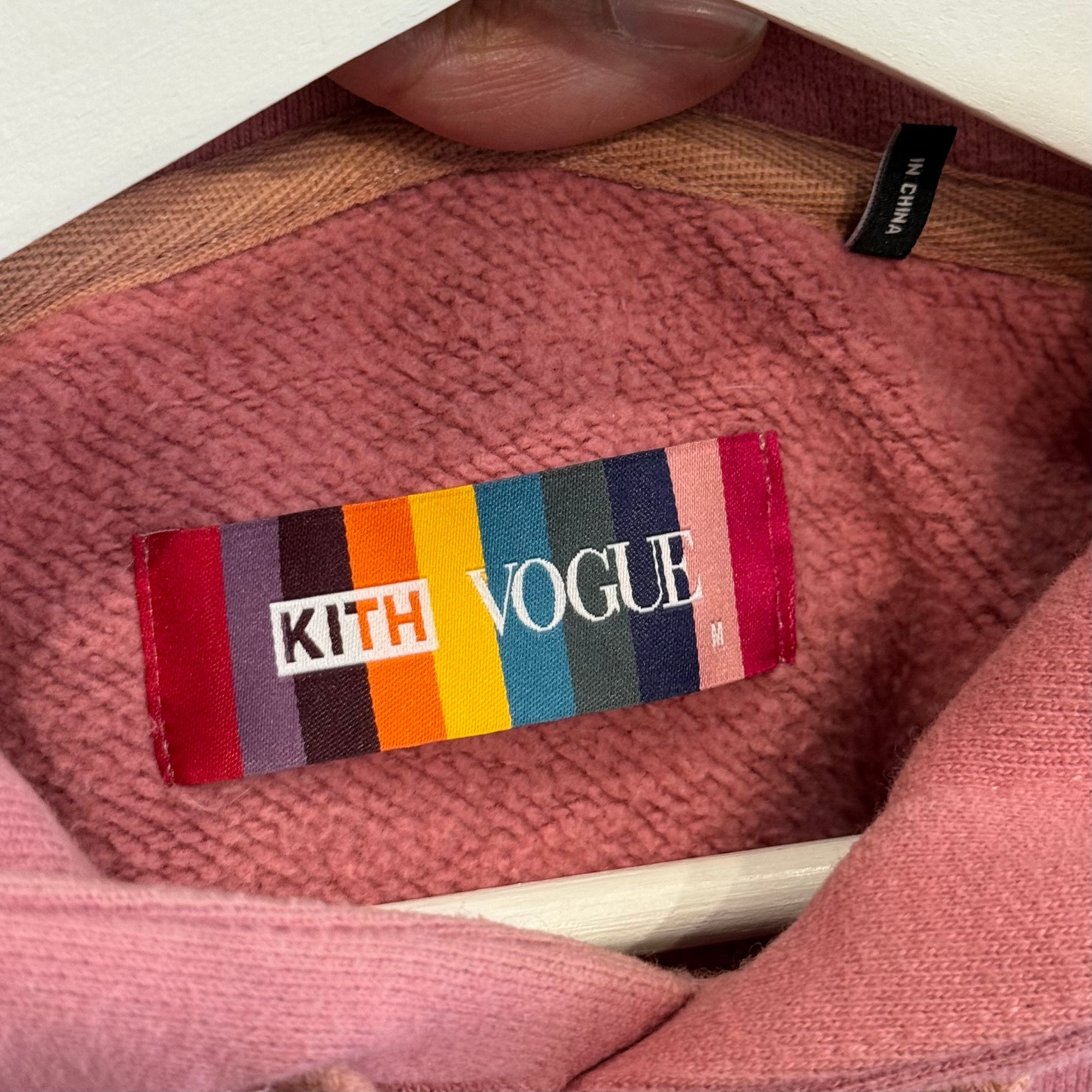 KITH X VOGUE BOX LOGO HOODIE ’SALMON’