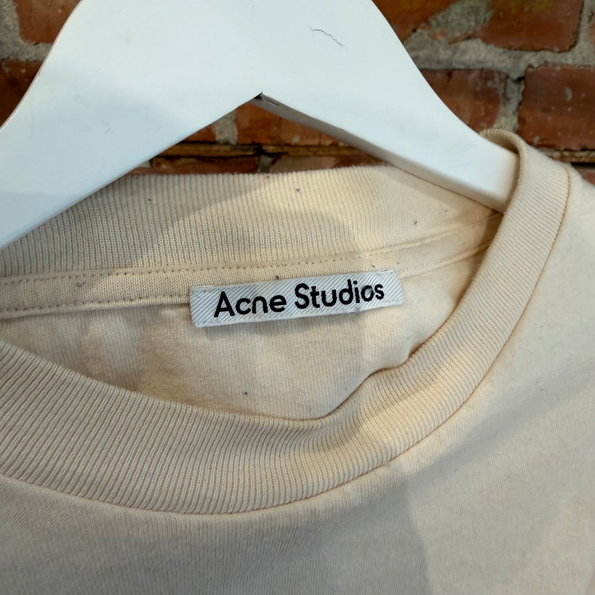 ACNE STUDIOS SS21 GRANT LEVY LUCEOR GRAPHIC TEE ‘CREAM’