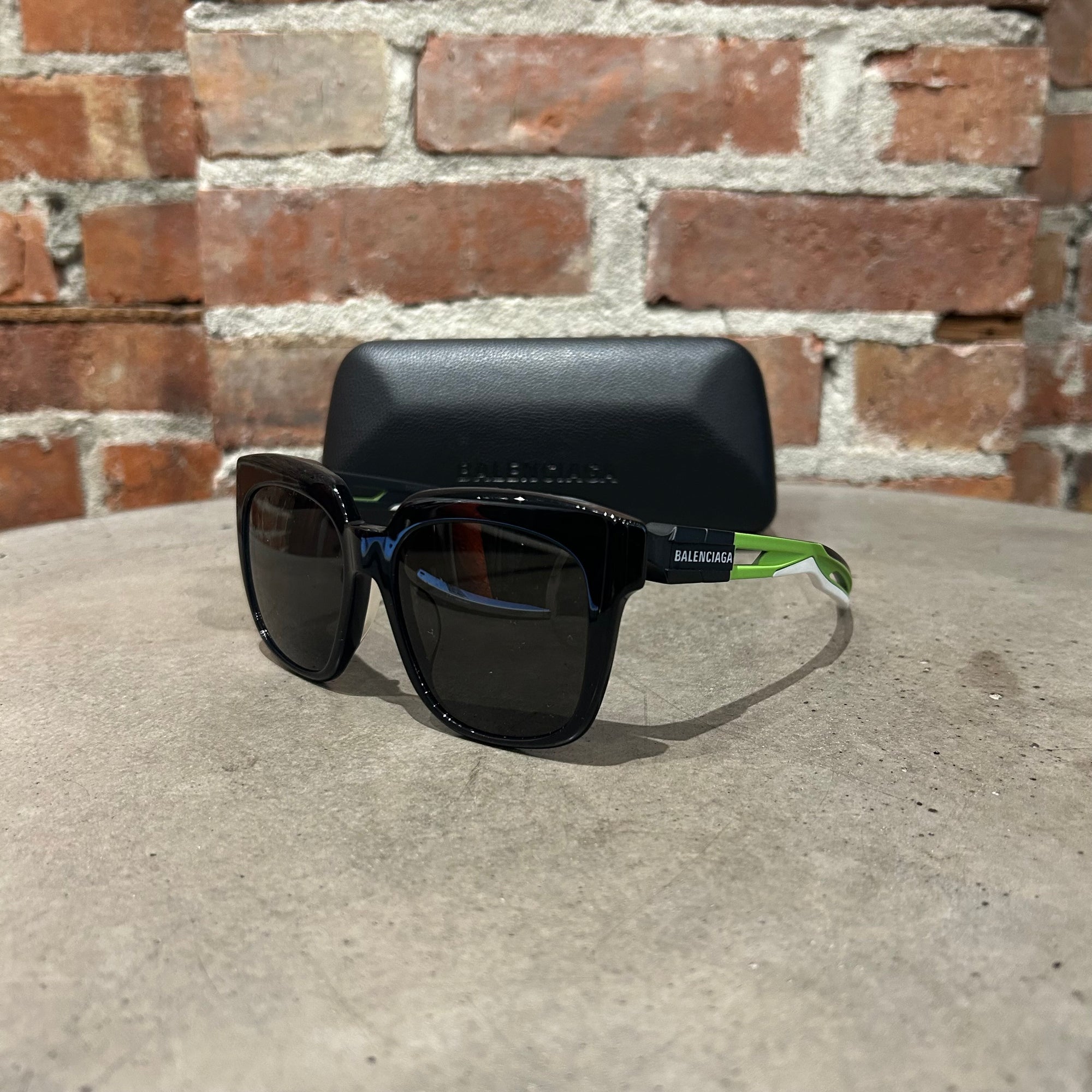 BALENCIAGA CYBORG ARM SUNGLASSES ‘BLACK’