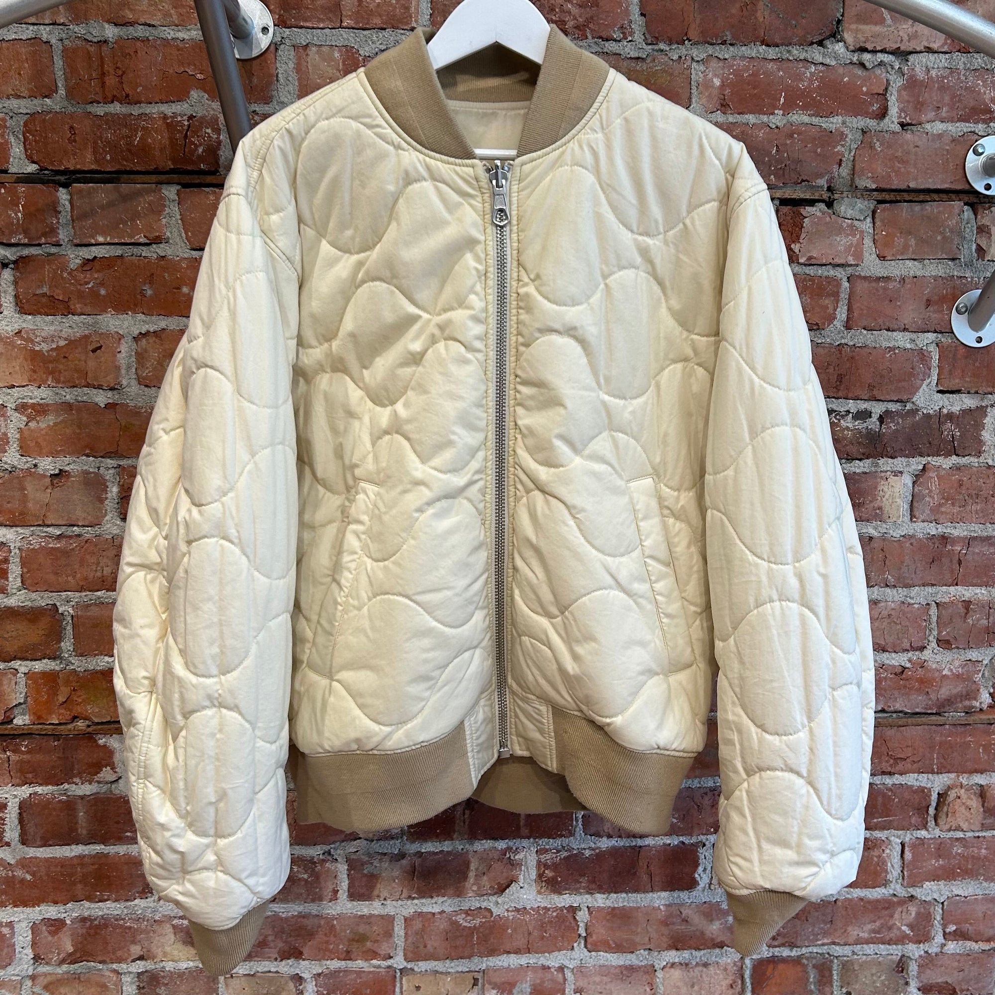 STUSSY REVERSIBLE MA-1 FLIGHT BOMBER JACKET ‘CREAM’
