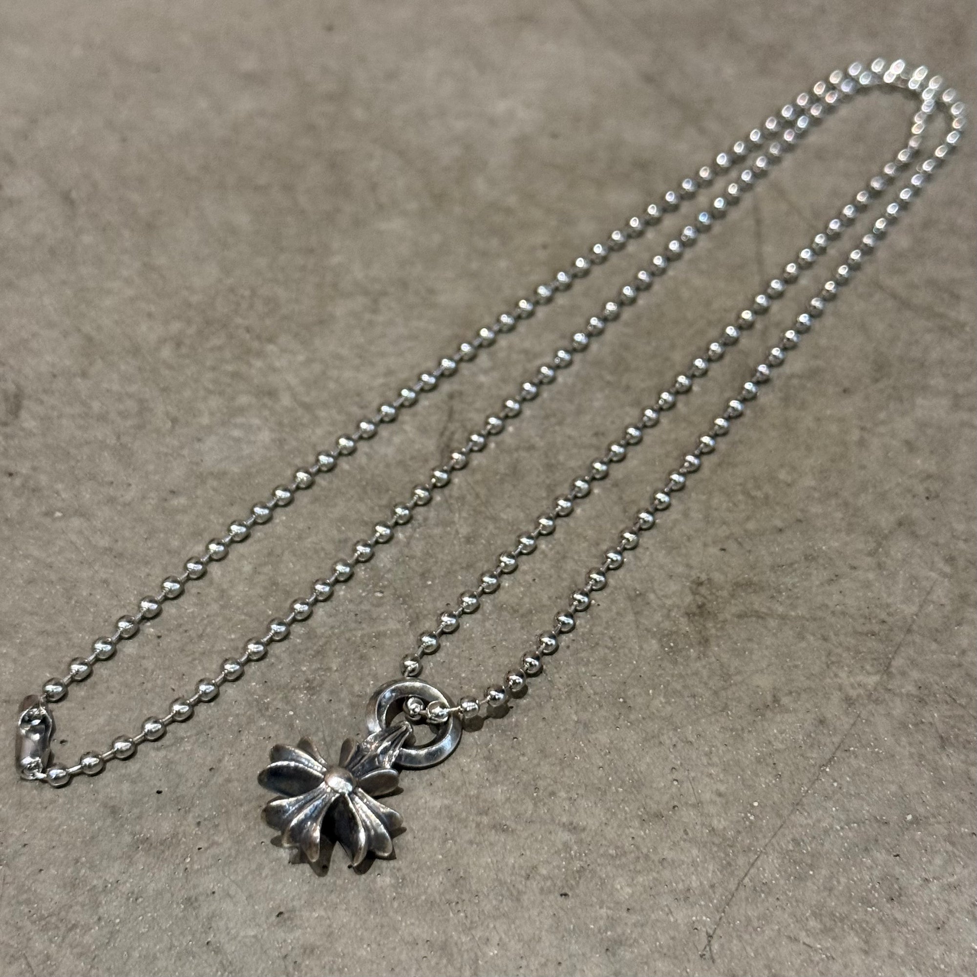 CHROME HEARTS CUT OUT PLUS CROSS NECKLACE ‘SILVER’
