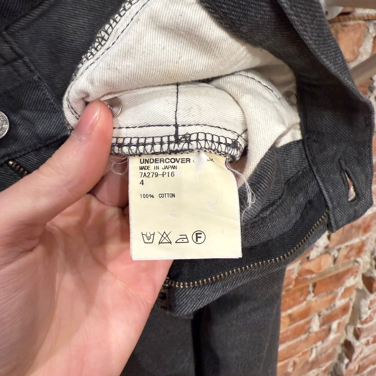 UNDERCOVER AW07 "KNIT" SYNTHESIZER PRINT DENIM ‘DARK GREY’