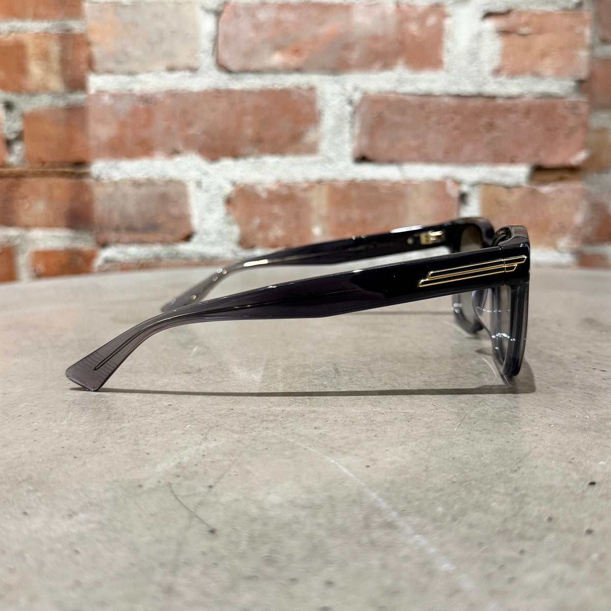 BOTTEGA VENETA BV1461SK GRADIENT SUNGLASSES ‘SMOKE’