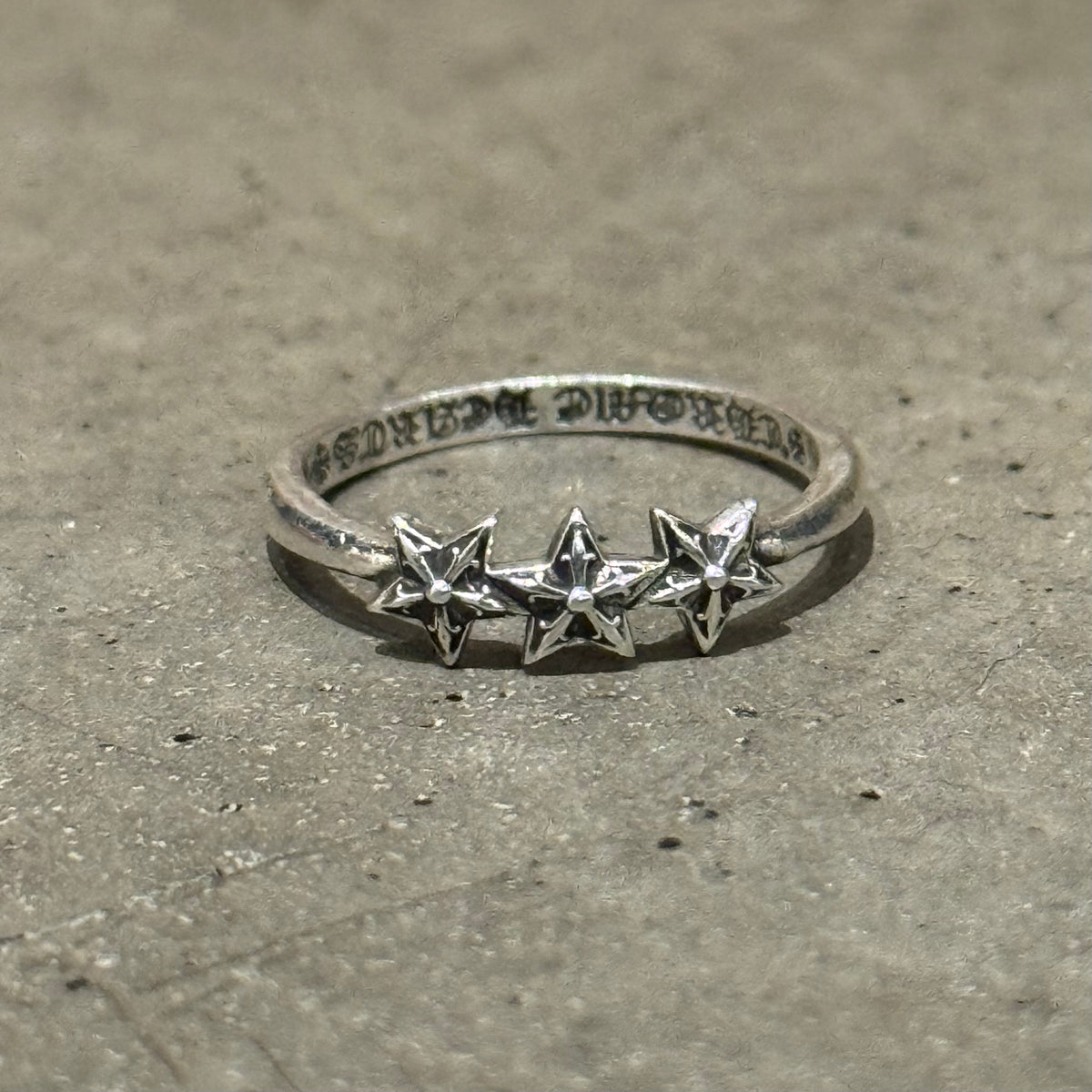 CHROME HEARTS TRIPLE STAR BUBBLEGUM RING ‘SILVER’