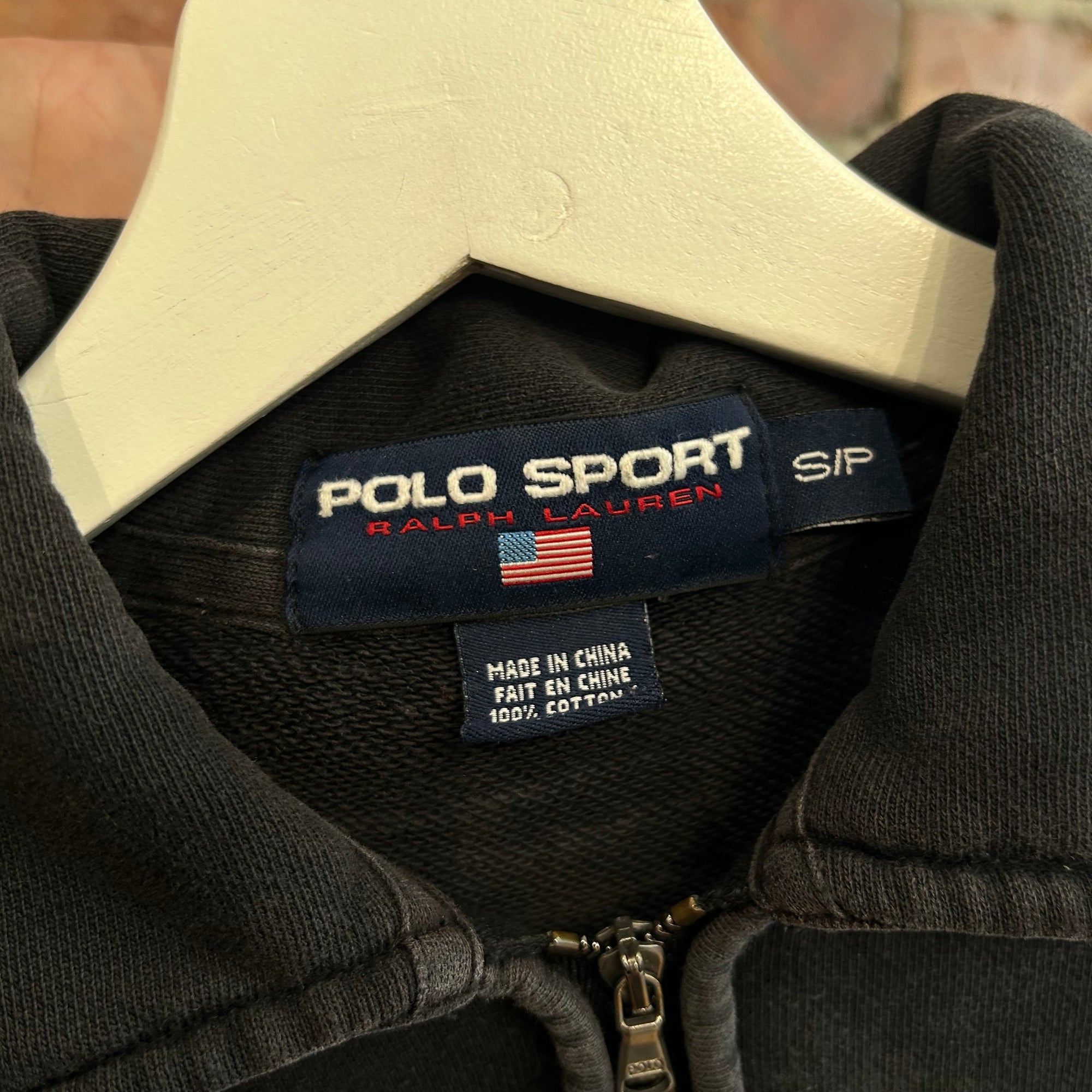 POLO SPORT FLAG QUARTER ZIP ‘BLACK’