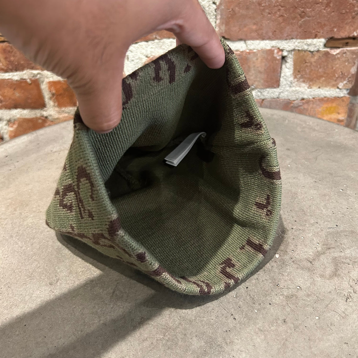 SUPREME FW25 ARABIC LOGO JACQUARD BEANIE ‘OLIVE’