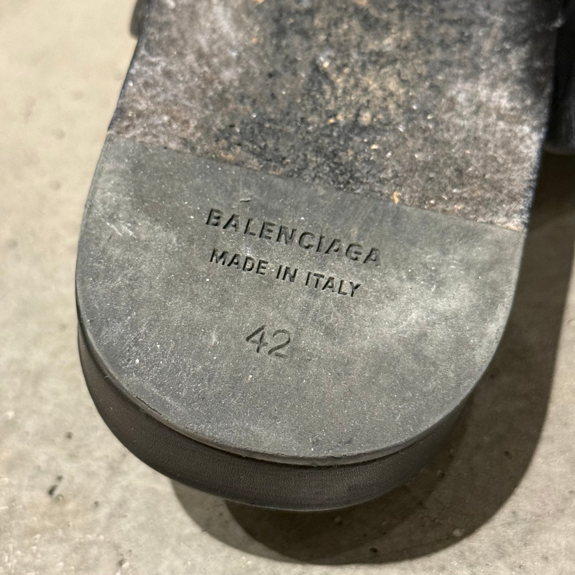 BALENCIAGA CALFSKIN LEATHER COSY BB MULES ‘BLACK’