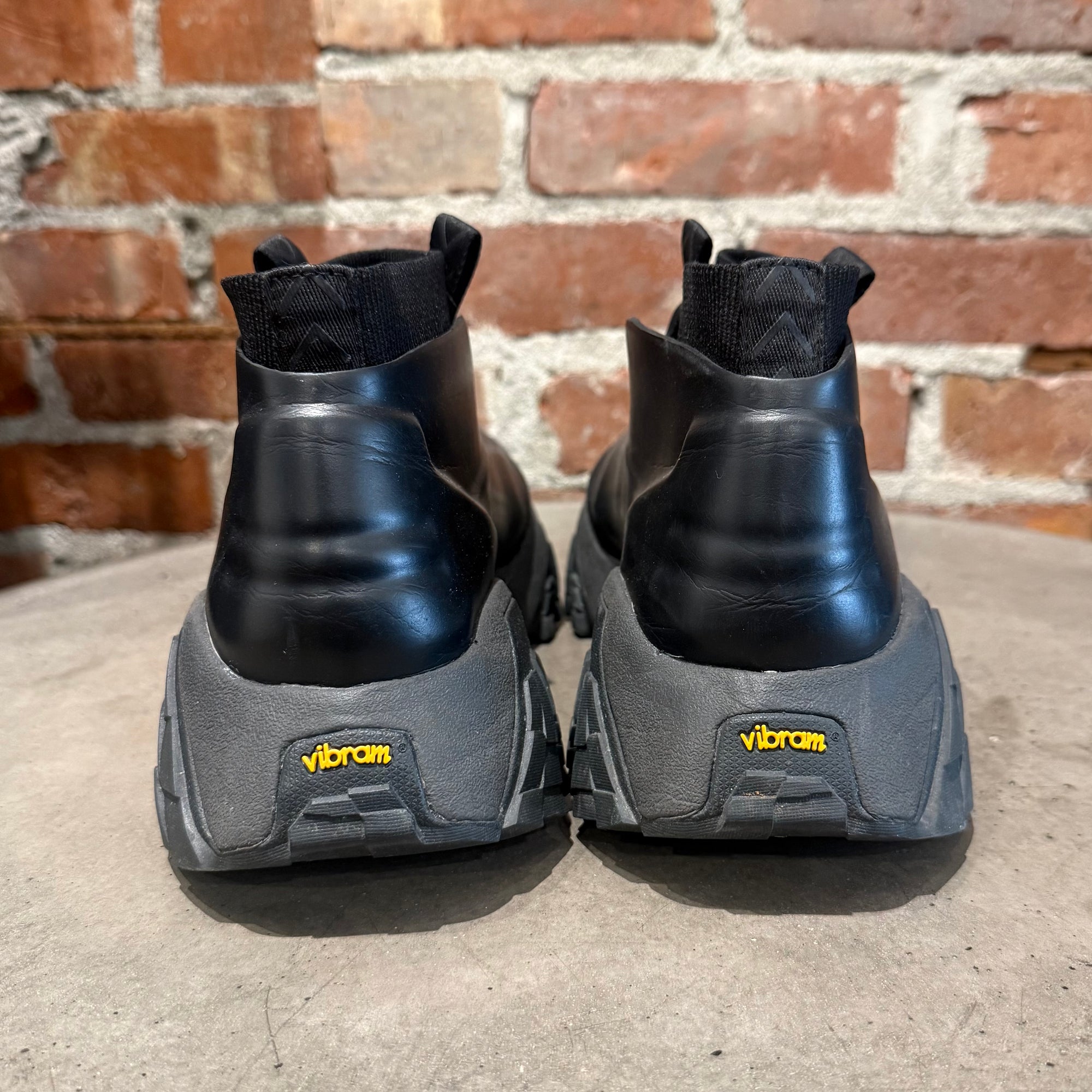 SLAM JAM X VIBRAM LB213 SNEAKERS ‘BLACK’