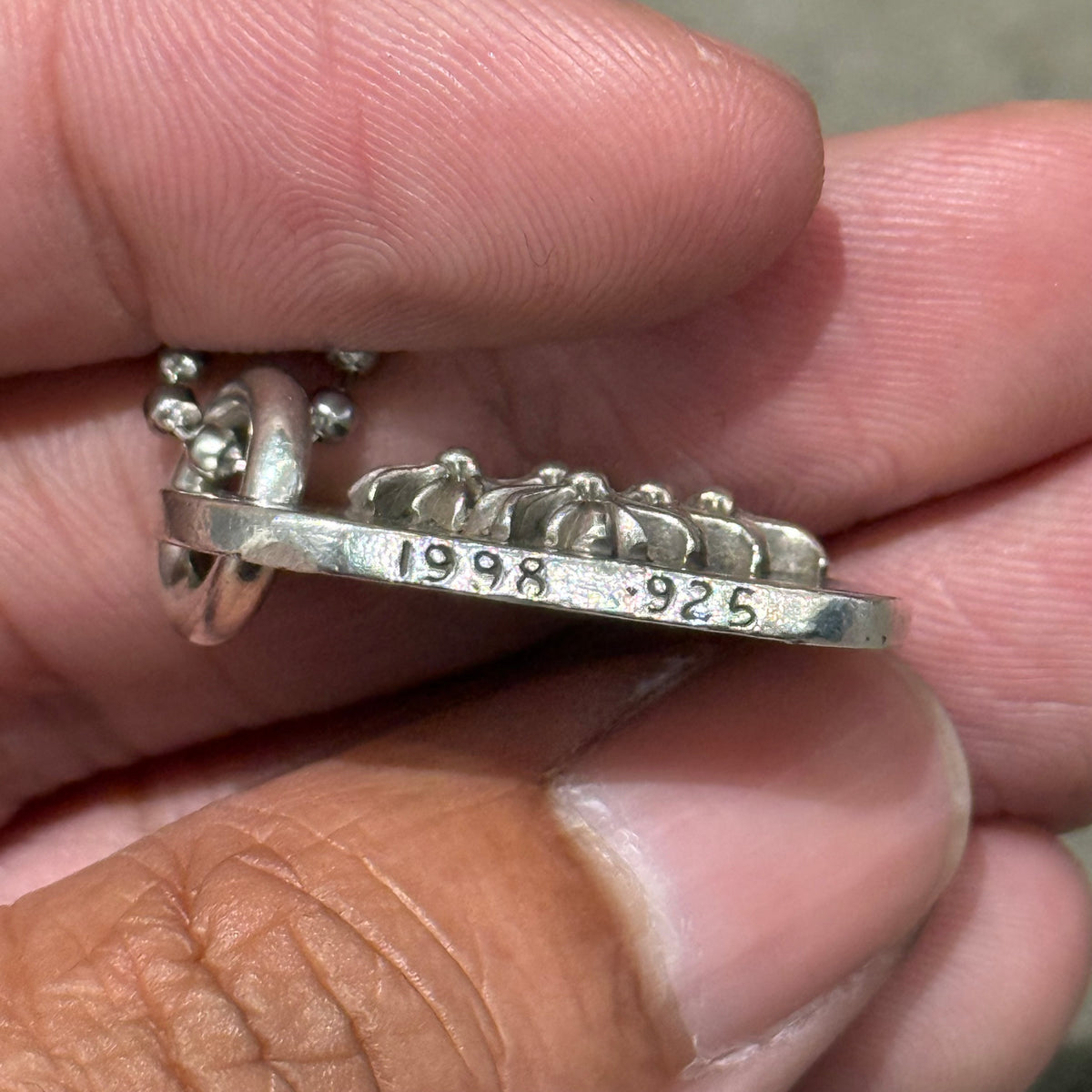 CHROME HEARTS RAISED CEMETERY CROSS DOG TAG NECKLACE ’SILVER’