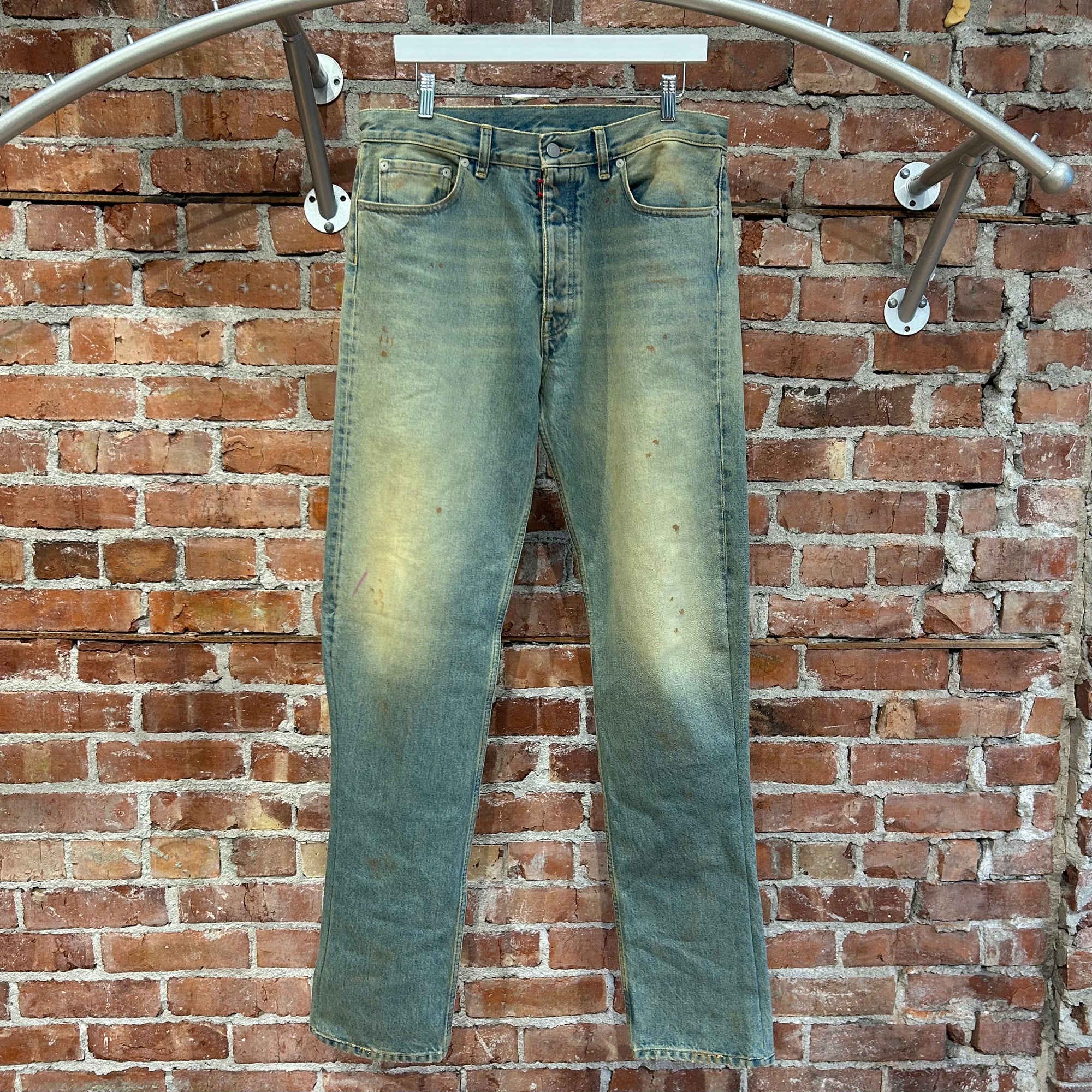MAISON MARGIELA SLIM FIT DISTRESSED DENIM ‘RUST’