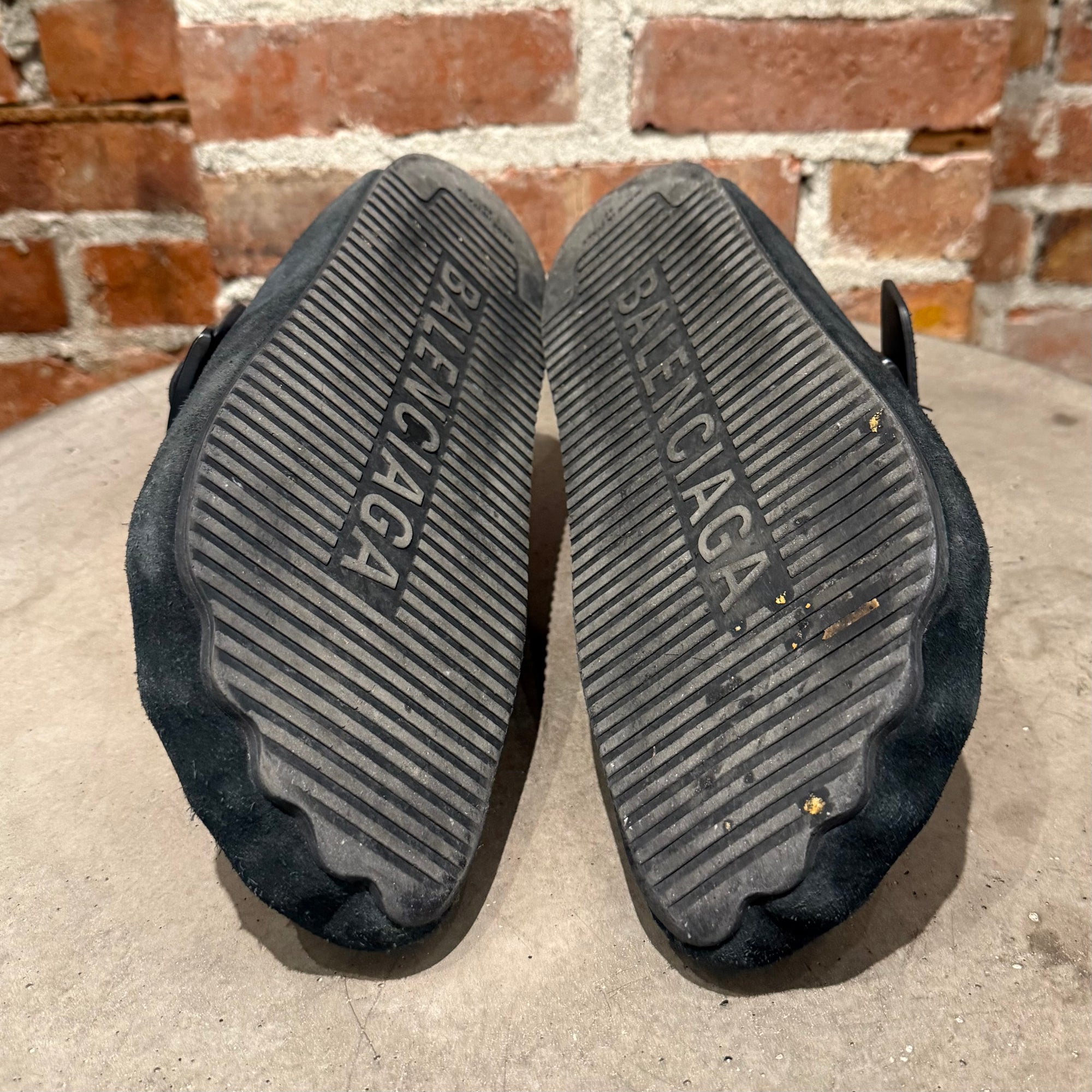 BALENCIAGA MONDAY MULES ‘BLACK’