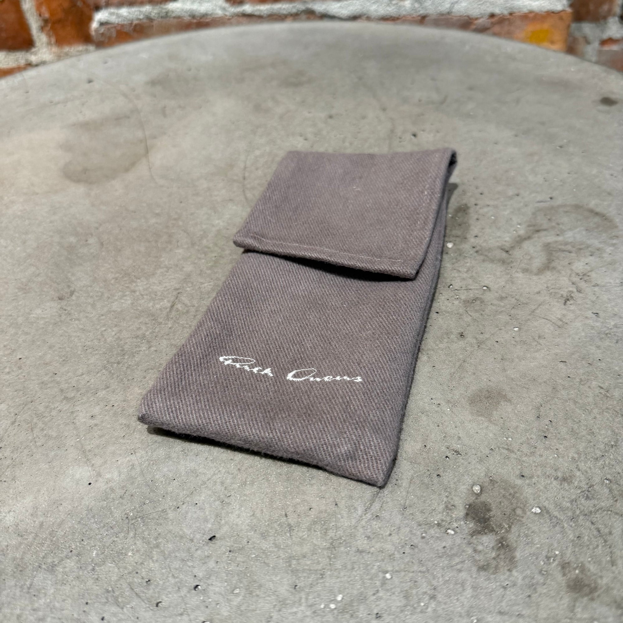 RICK OWENS DOCUMENTA SUNGLASSES ‘BLACK’