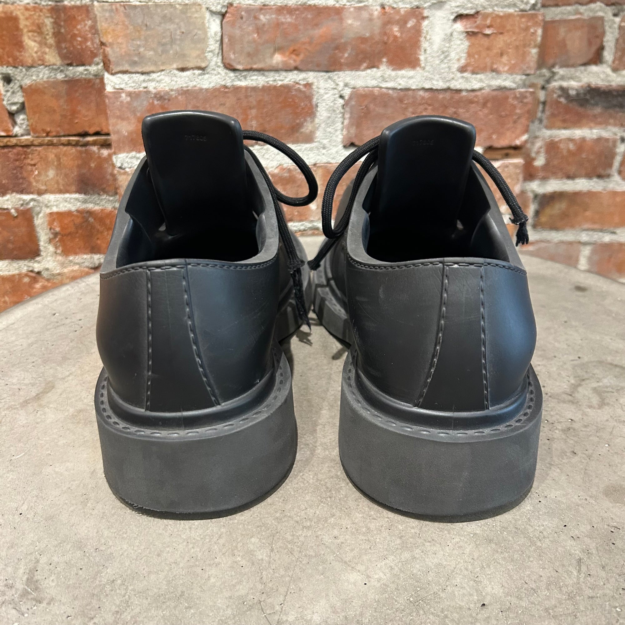 BALENCIAGA STEROID DERBIES ‘BLACK’