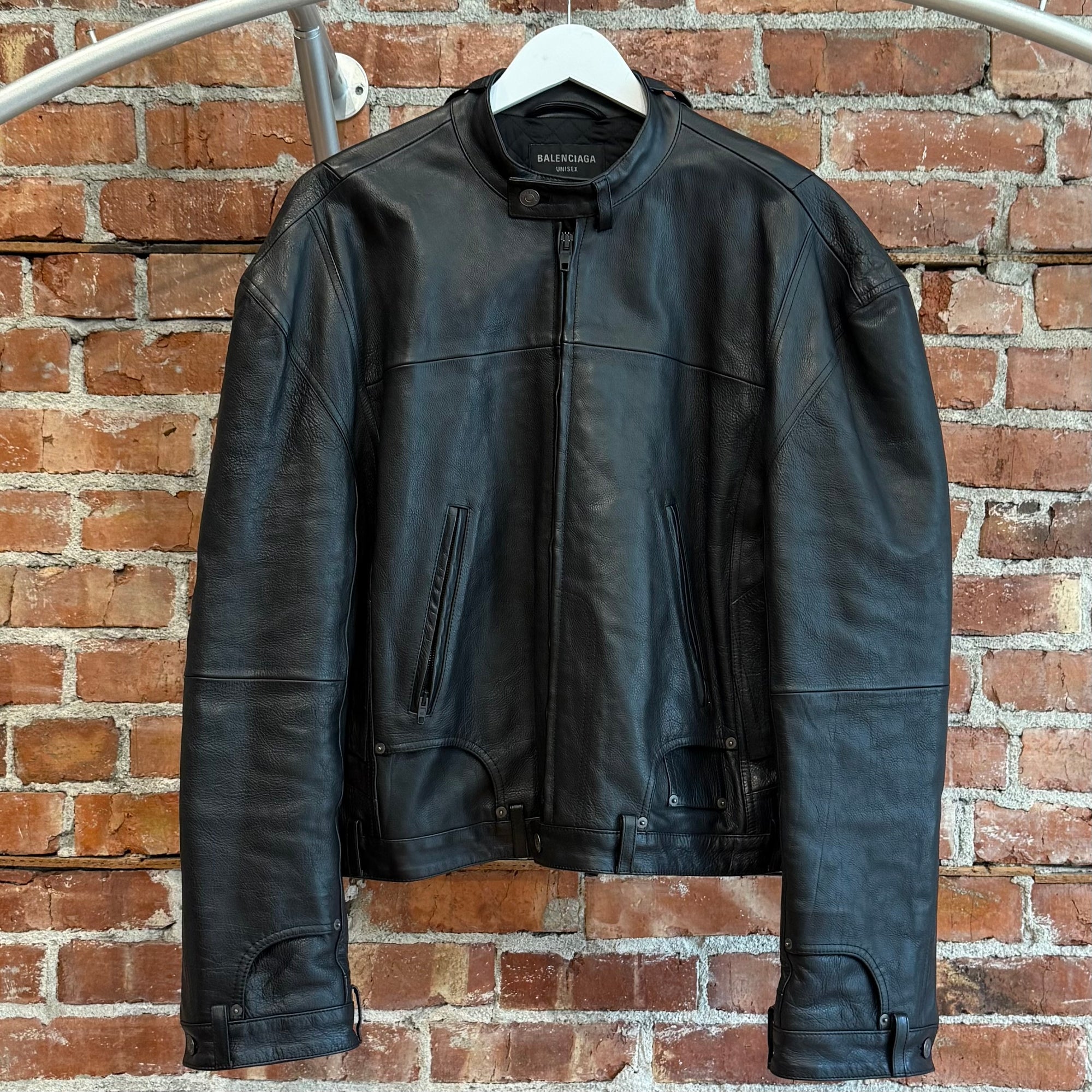 BALENCIAGA FW23 RUNWAY DECONSTRUCTED LEATHER JACKET ‘BLACK’