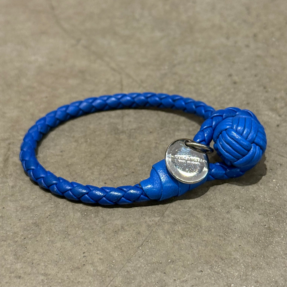 BOTTEGA VENETA INTRECCIATO LEATHER BRACELET ‘BLUE’