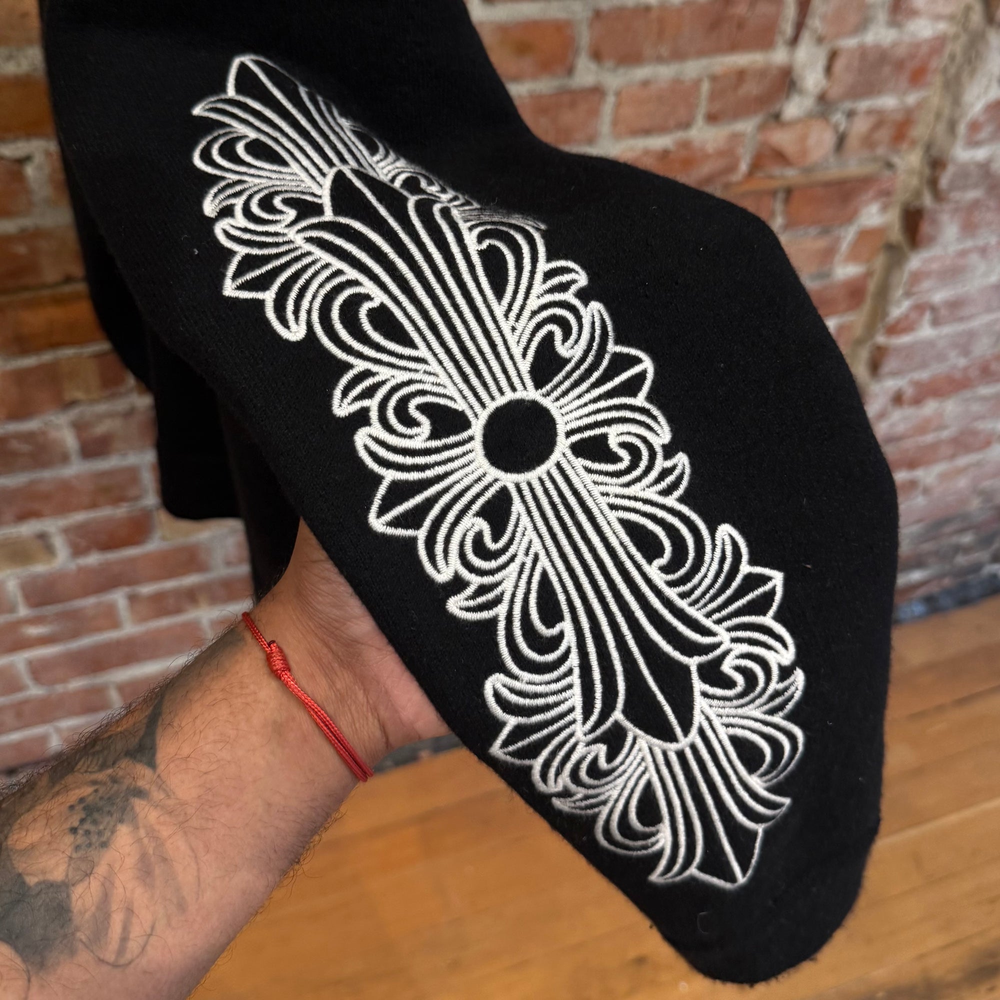 CHROME HEARTS CASHMERE FLORAL SWEATER ‘BLACK’