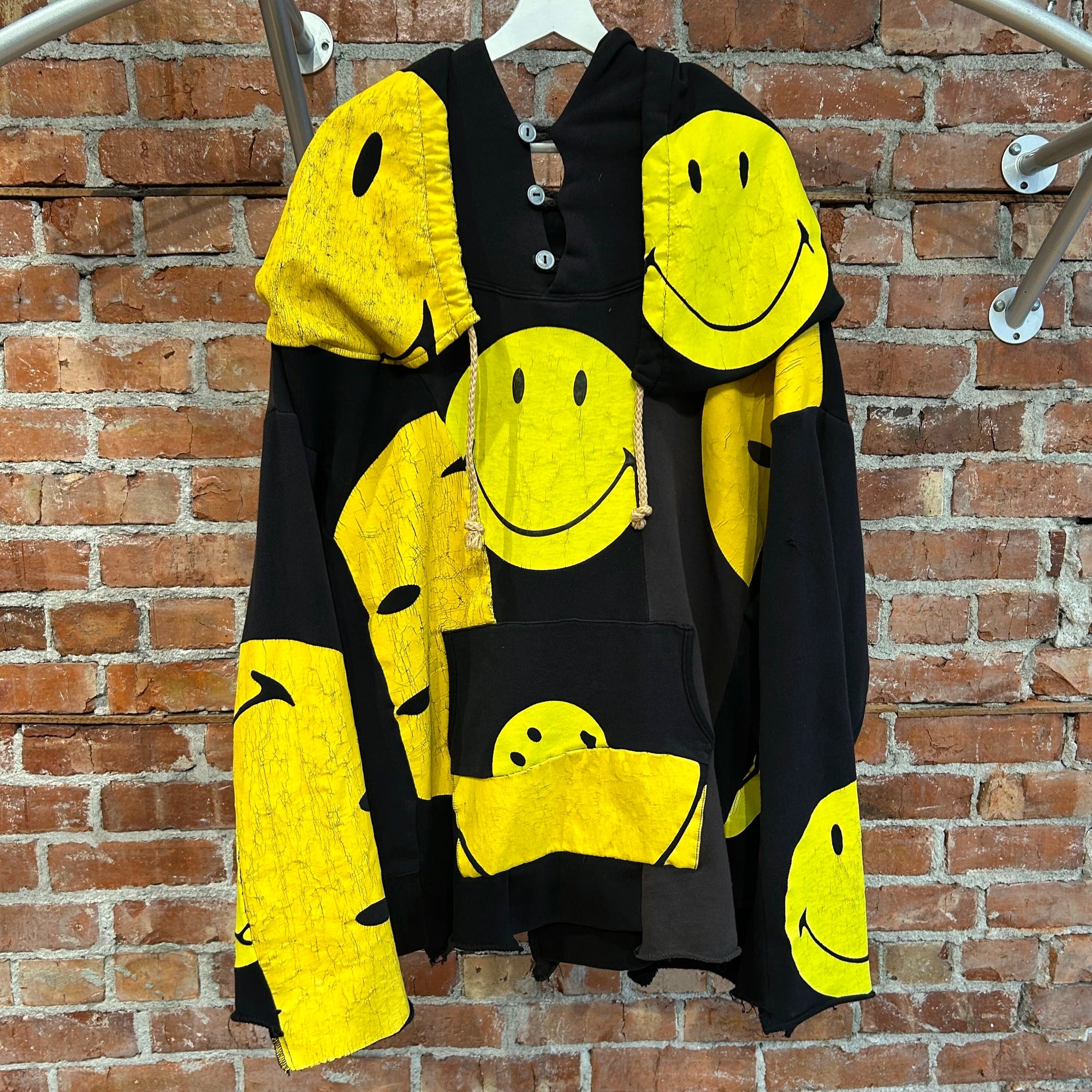 KAPITAL RECONSTRUCTED PATCHWORK SMILEY HOODIE ‘BLACK/YELLOW’