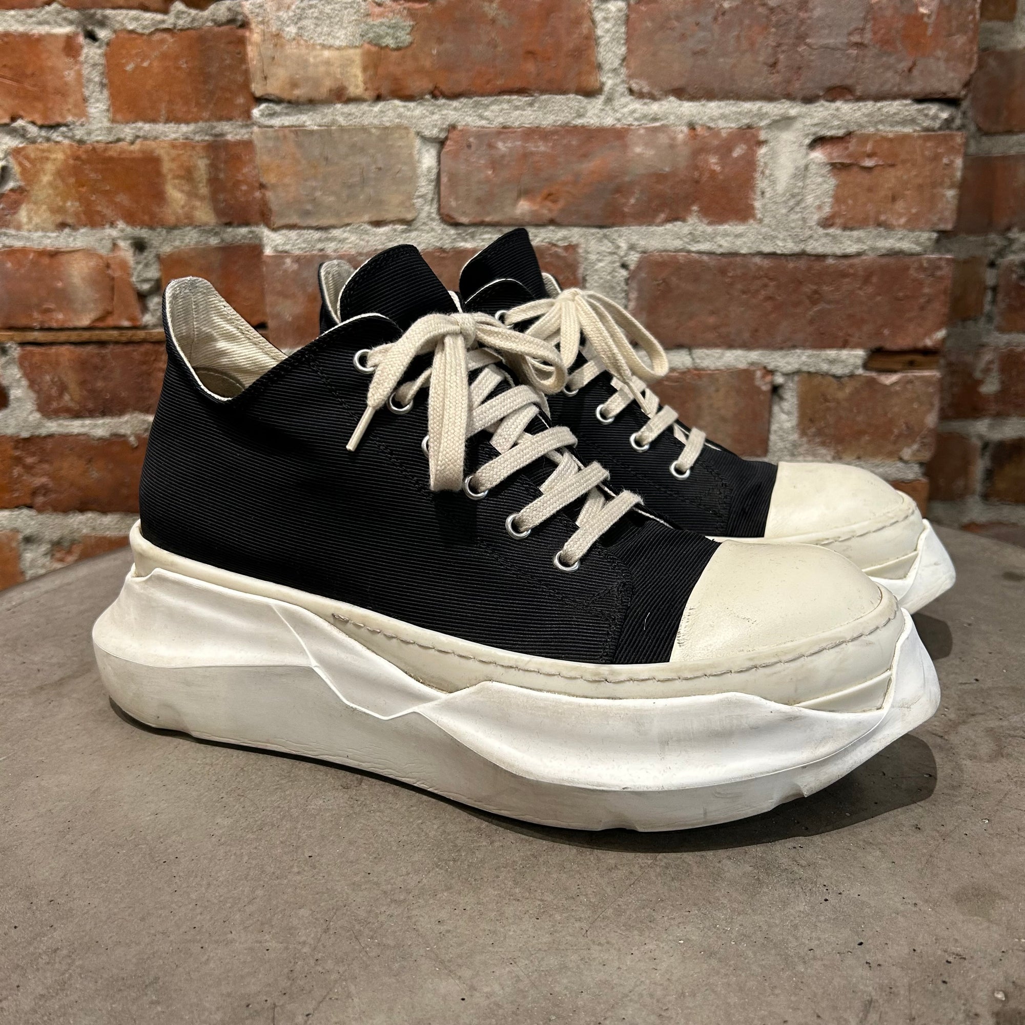 RICK OWENS DRKSDHW RAMONE LOW ABSTRACT SNEAKERS ‘BLACK’