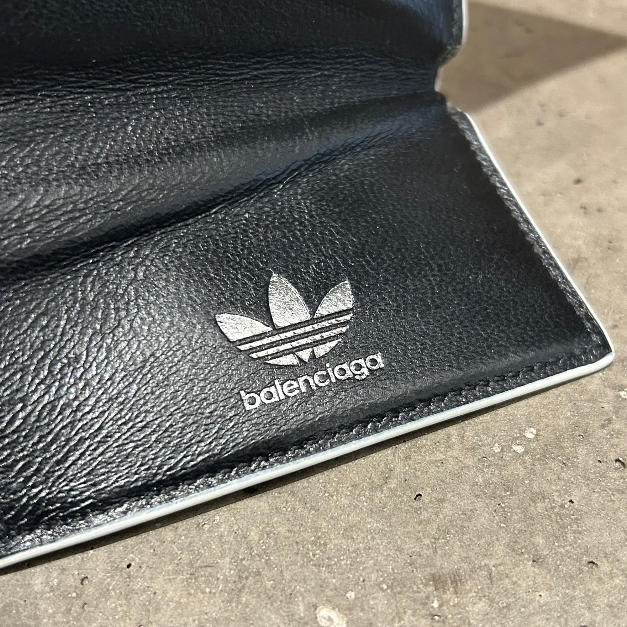BALENCIAGA X ADIDAS TRIFOLD LAMBSKIN WALLET ‘BLACK/WHITE’