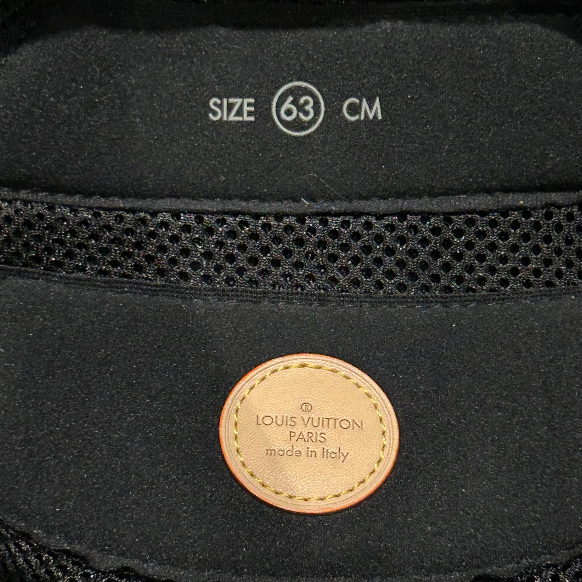 LOUIS VUITTON SKI HELMET ‘BLACK’