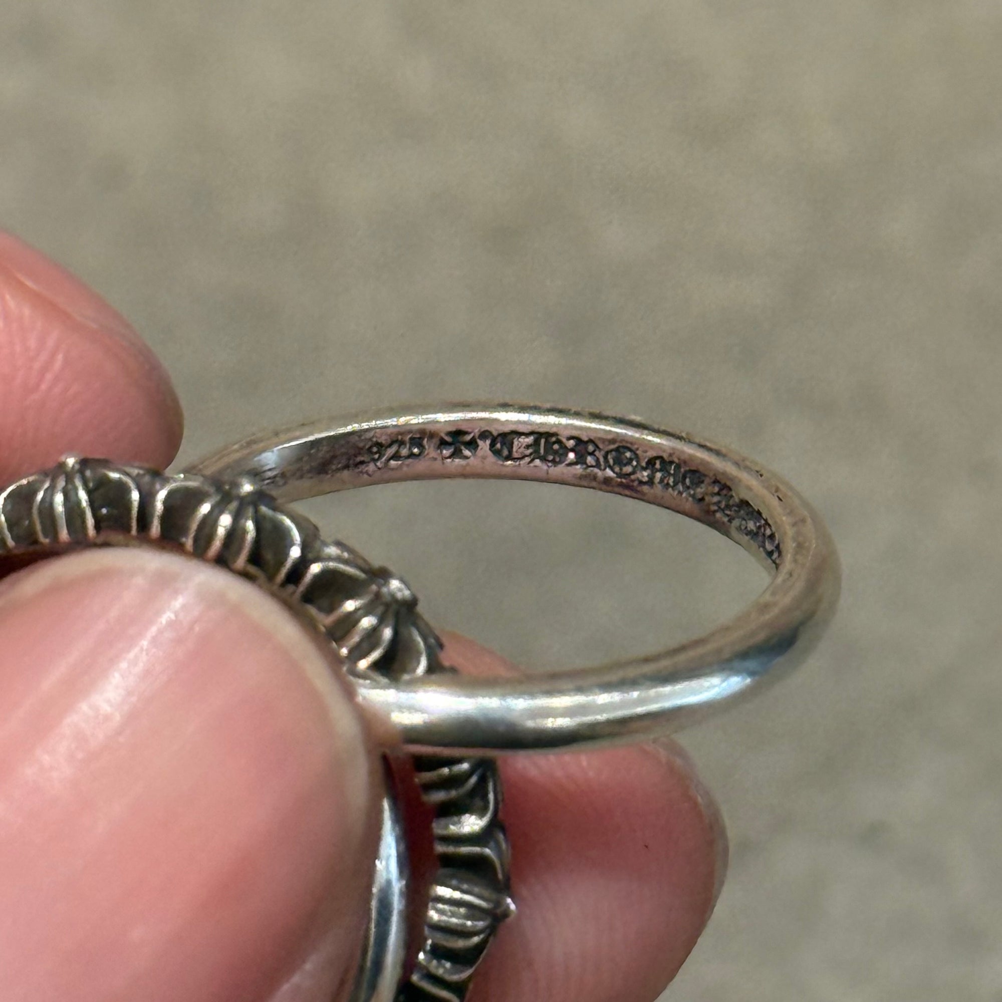 CHROME HEARTS TINY-E TRINITY RING ‘SILVER’