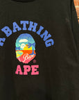 BAPE COLLEGIATE VACATION TEE ‘BLACK’