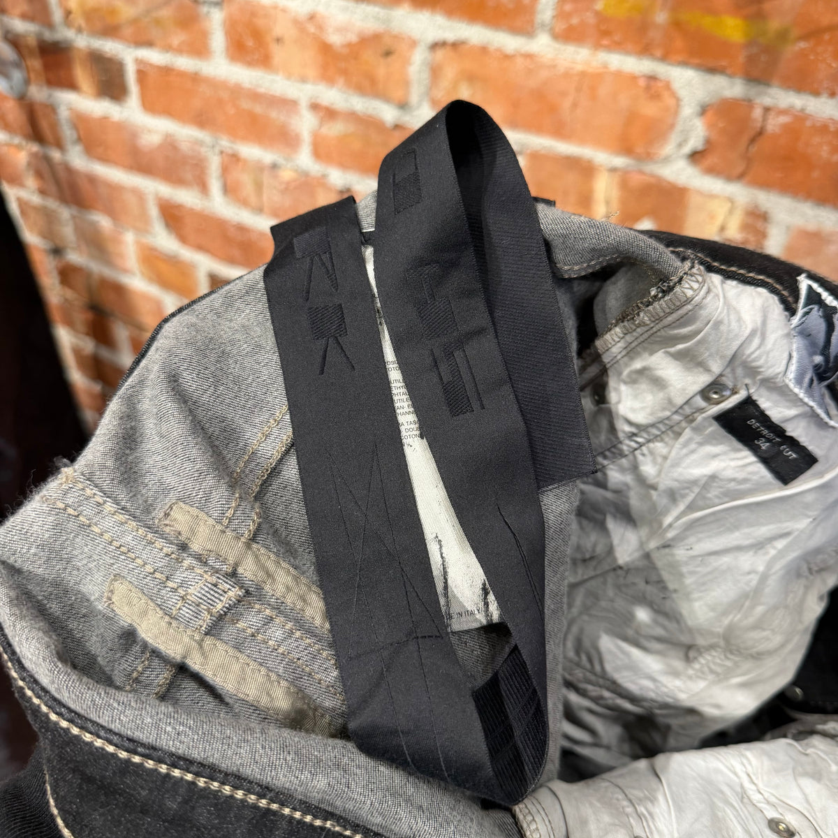 RICK OWENS FW21 GETHSEMANE DRKSHDW WAXED DETROIT DENIM ‘BLACK’